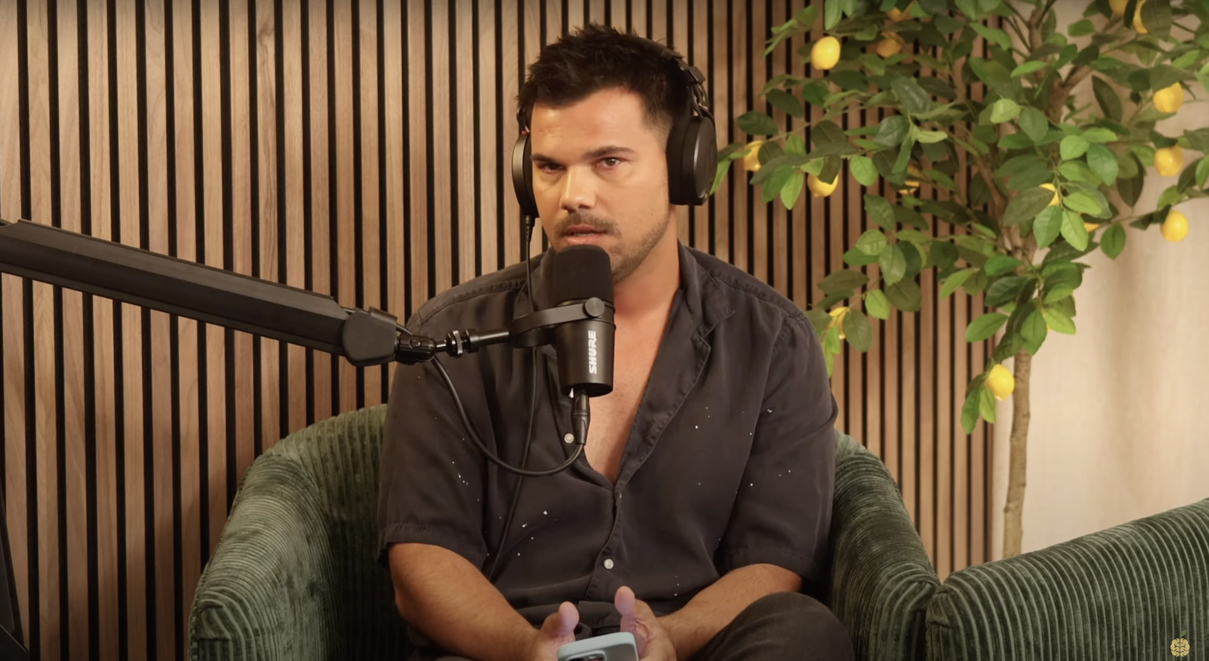 Taylor Lautner, as seen in a video dated July 3, 2024 | Source: YouTube/thesqueeze