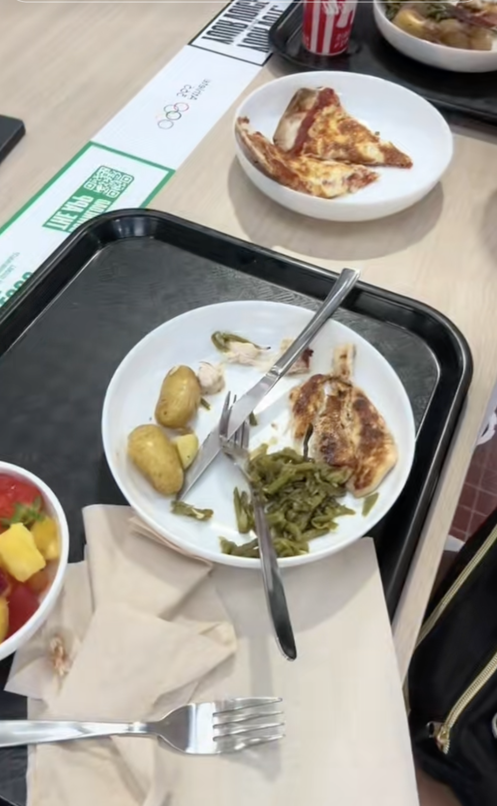 A screenshot of a meal at the Olympic Village dining hall posted by Aleah Finnegan | Source: TikTok/aleahfinn