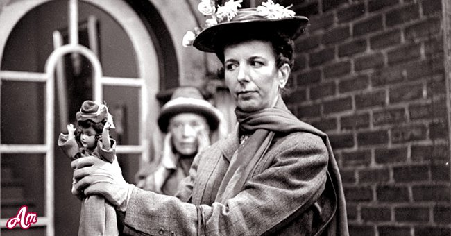 Mary Wickes as Mary Poppins on the CBS television network series, "Studio One in Hollywood." Episode, "Mary Poppins." aired December 19, 1949. | Source: Getty Images
