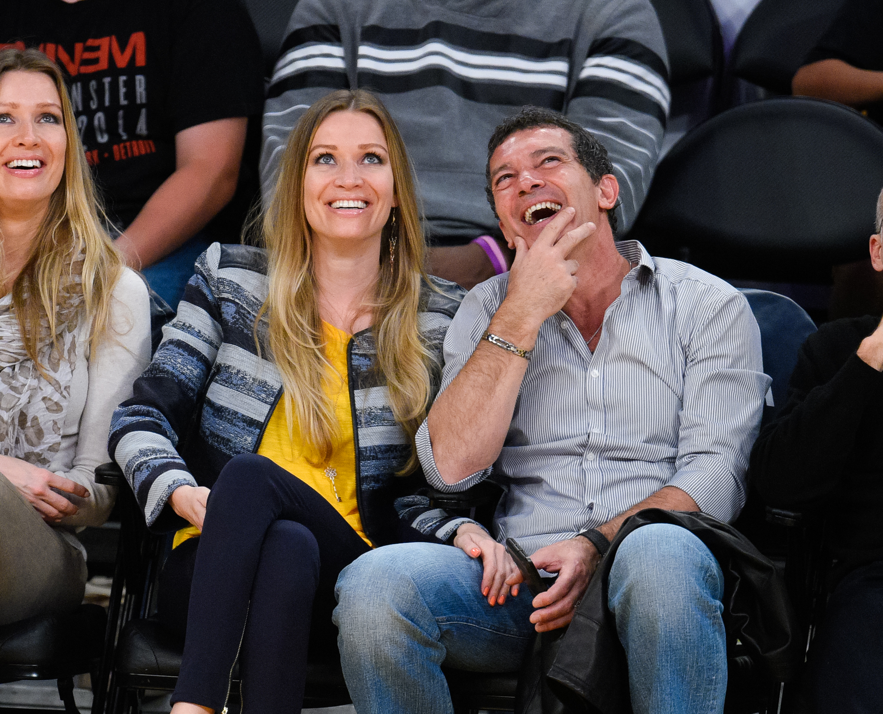 Nicole Kimpel and Antonio Banderas and attend a basketball game between the Milwaukee Bucks and the Los Angeles Lakers at Staples Center, on February 27, 2015, in Los Angeles, California. | Source: Getty Images