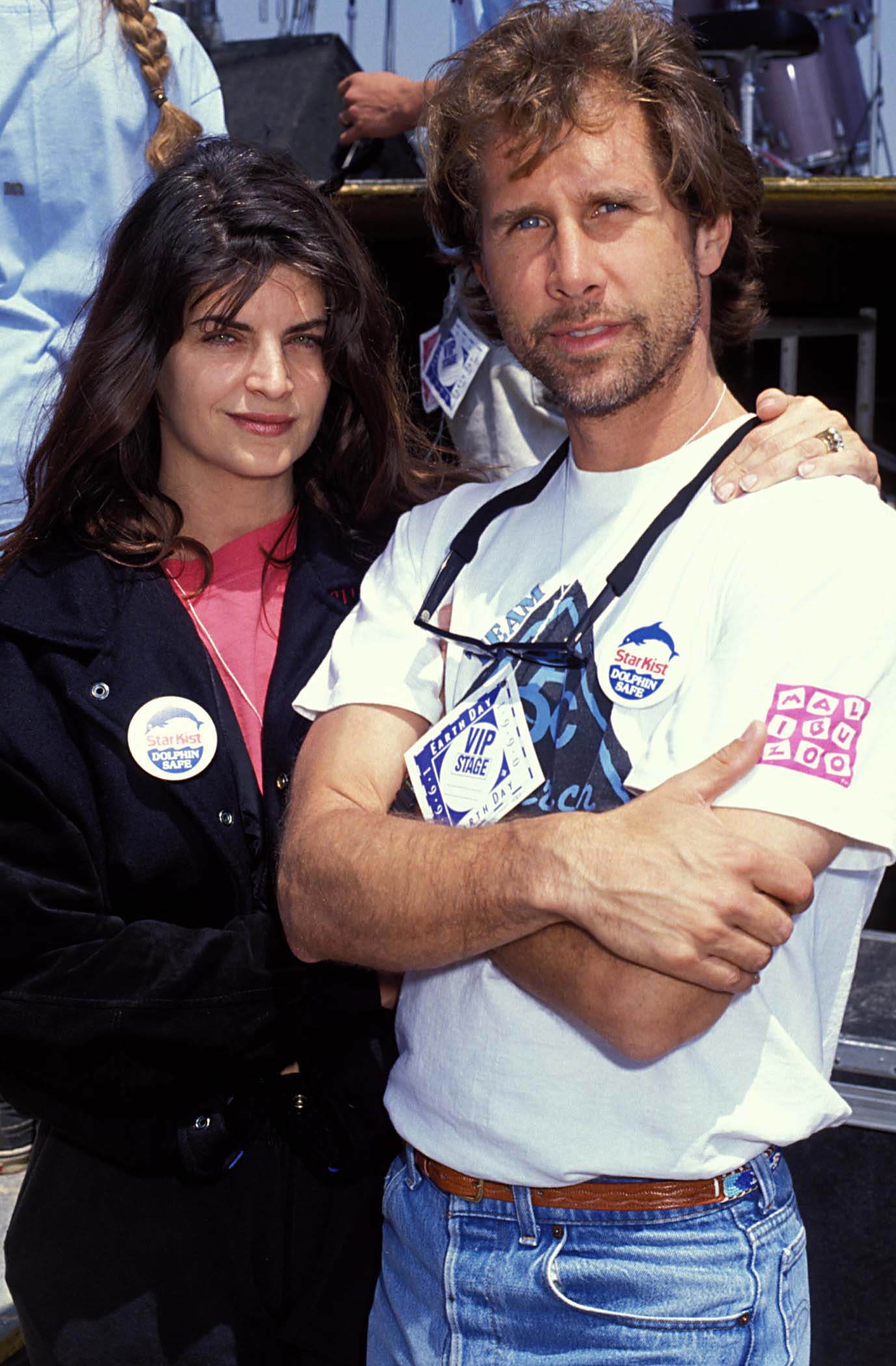 Kirstie Alley and Parker Stevenson at an earth day rally in 1990. | Source: Getty Images