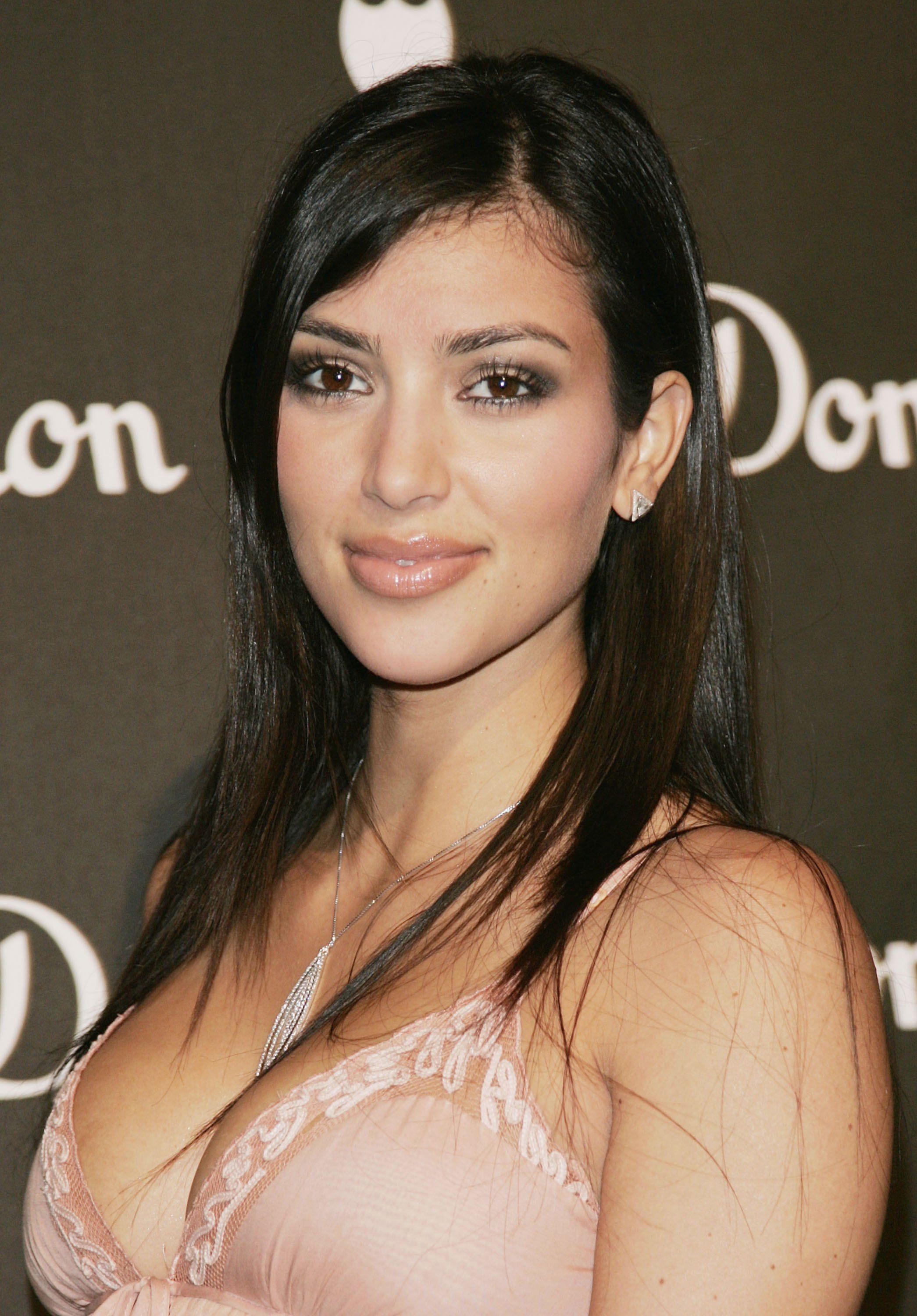 Reality star Kim Kardashian arriving at the International Launch of Dom Perignon Rose Vintage 1996 Champagne on June 2, 2006 in Beverly Hills. | Photo: Getty Images