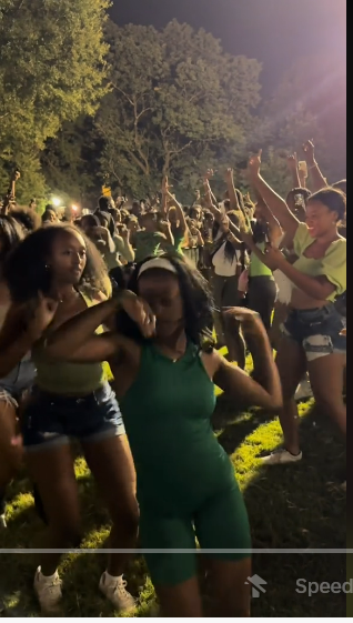 Zahara Marley Jolie (L) showing off her lively dance routine with her sorority sisters, from a TikTok video, dated August 22, 2024 | Source: Tiktok/@ajahh.mariah