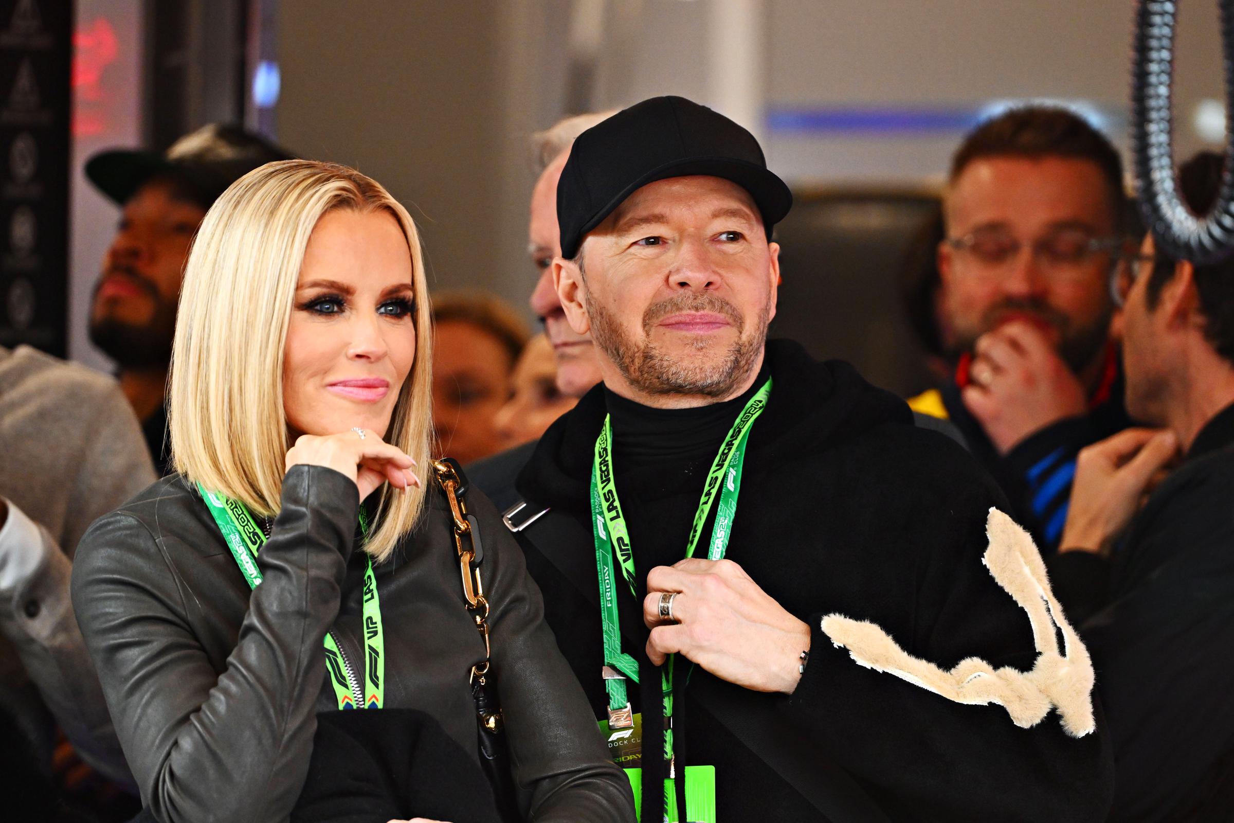 Jenny McCarthy and Donnie Wahlberg  Las Vegas Strip Circuit on November 22, 2024 | Source: Getty Images
