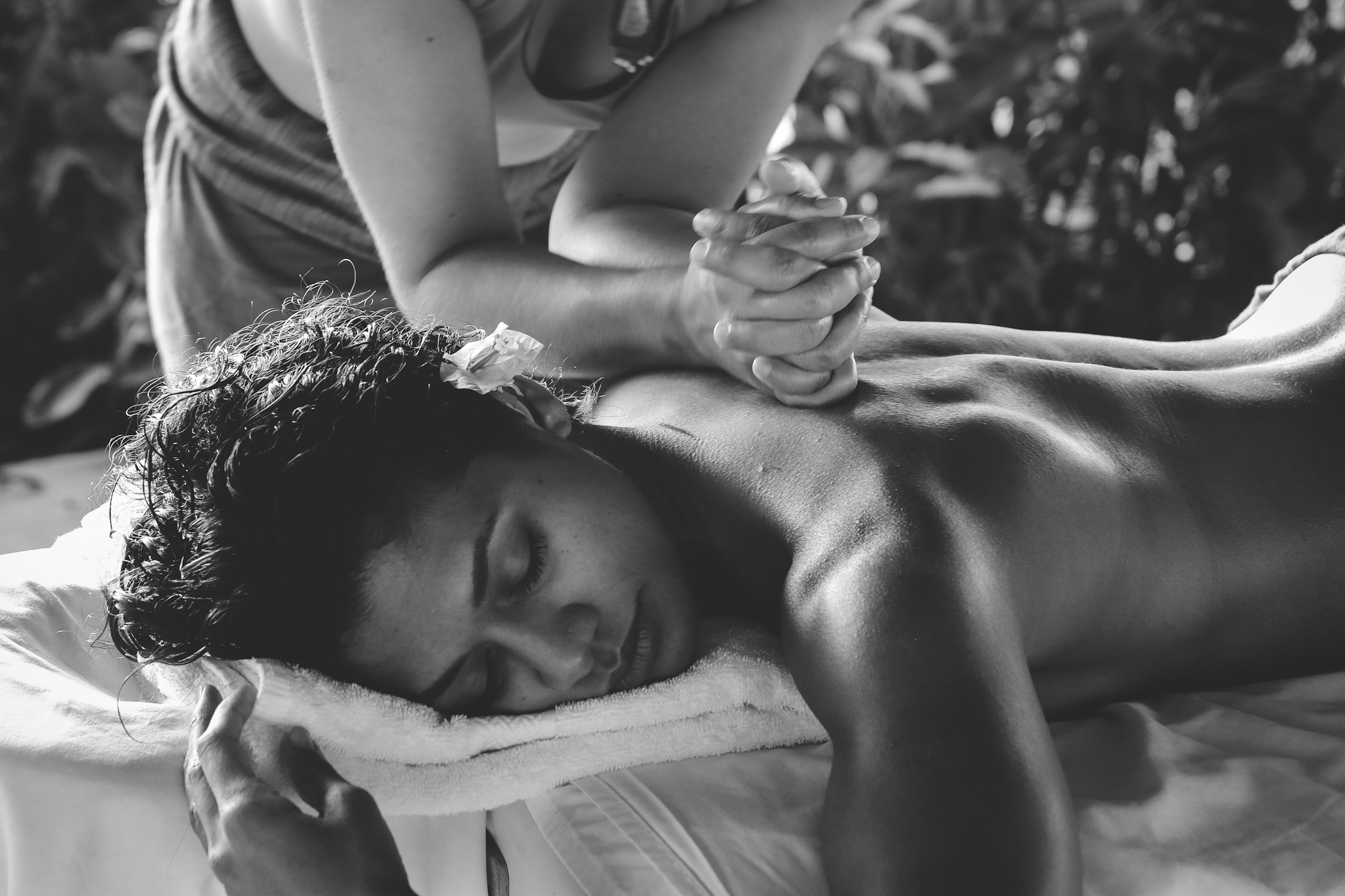 A grayscale photo of a woman in a spa | Source: Unsplash