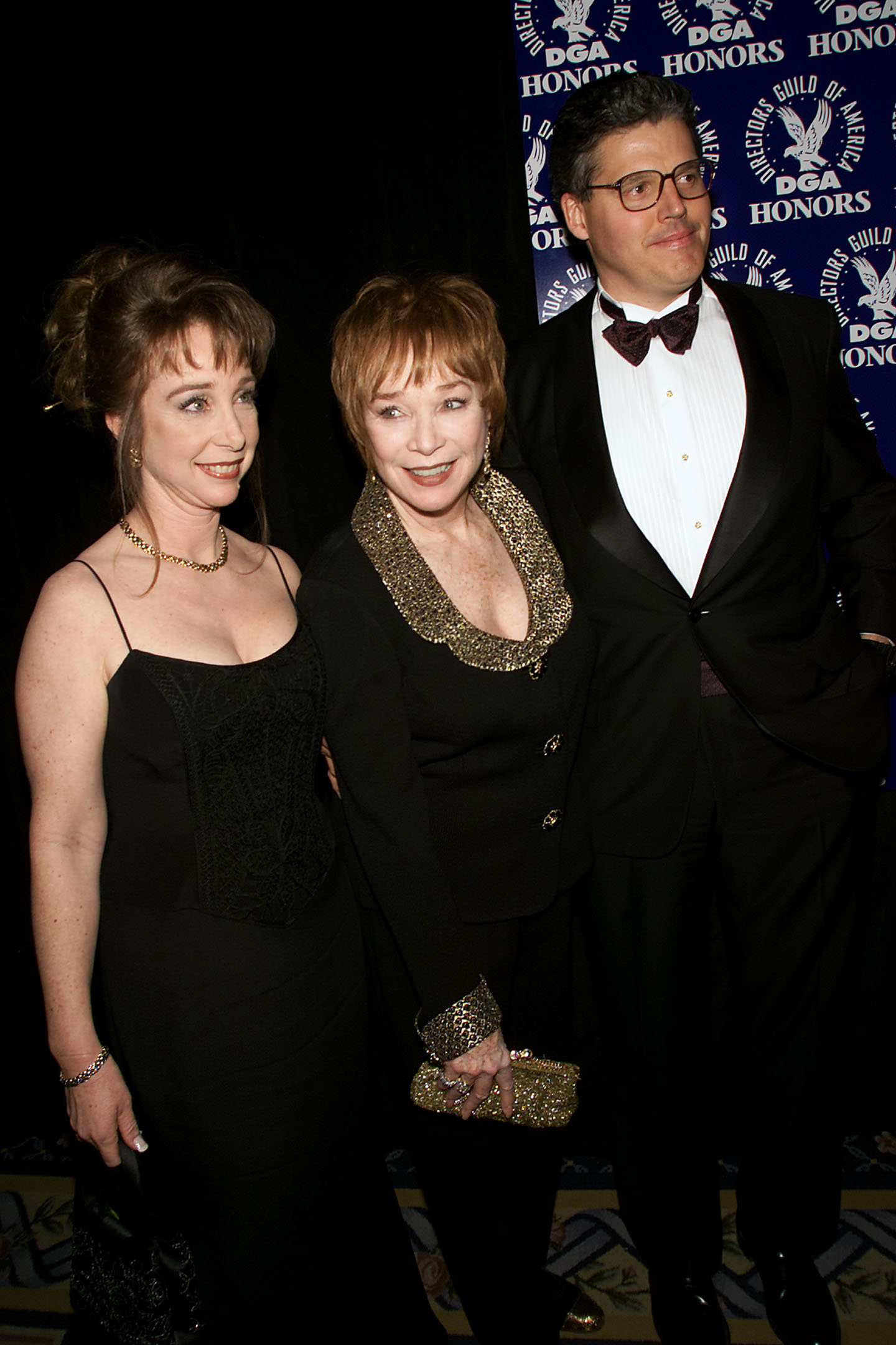 Sachi Parker, Shirley MacLaine, and Frank Murray at the Second Annual Directors Guild of America Honors on December 10, 2000, in New York City. | Source: Getty Images