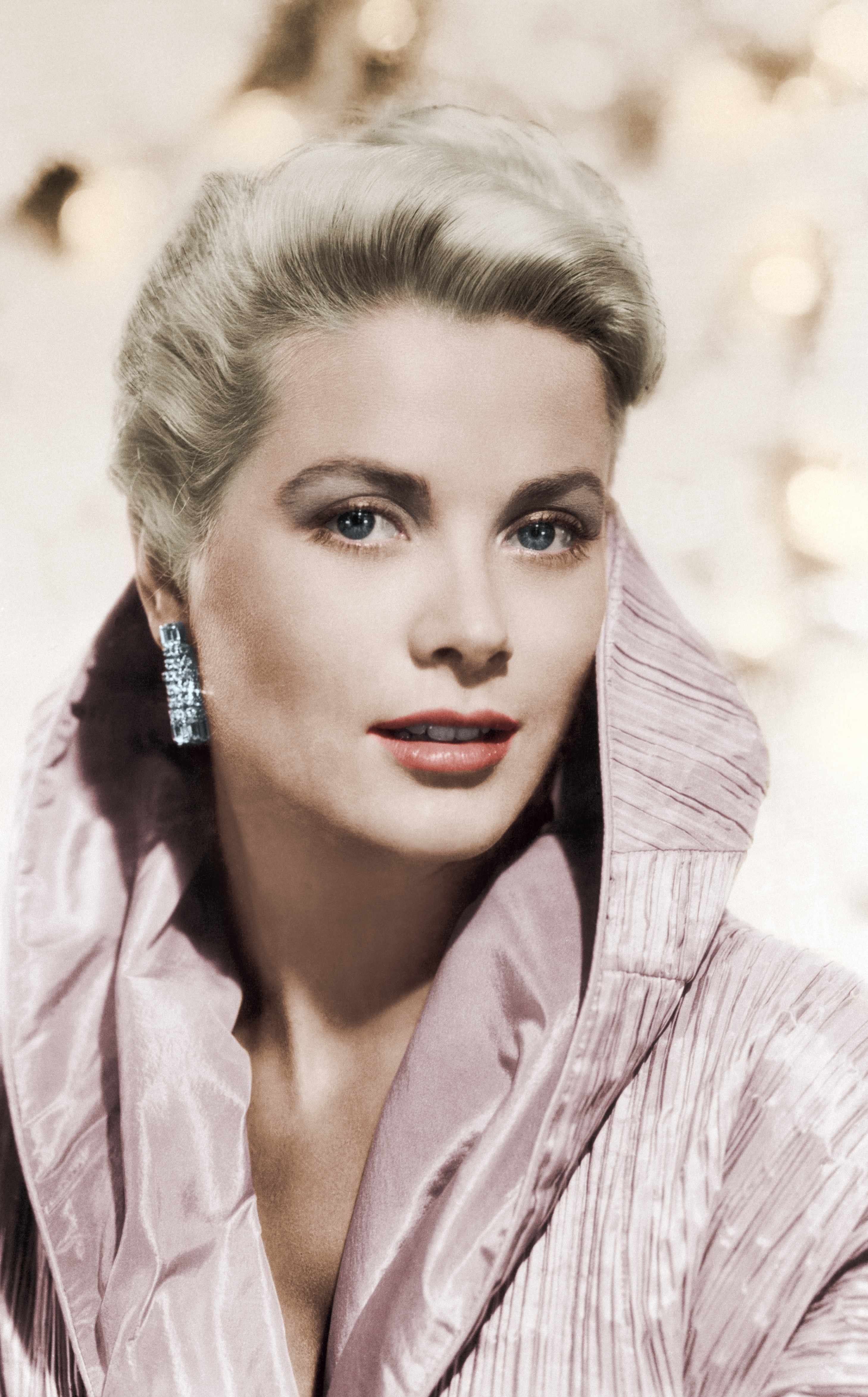 Grace Kelly photographed on January 1, 1950  | Source: Getty Images
