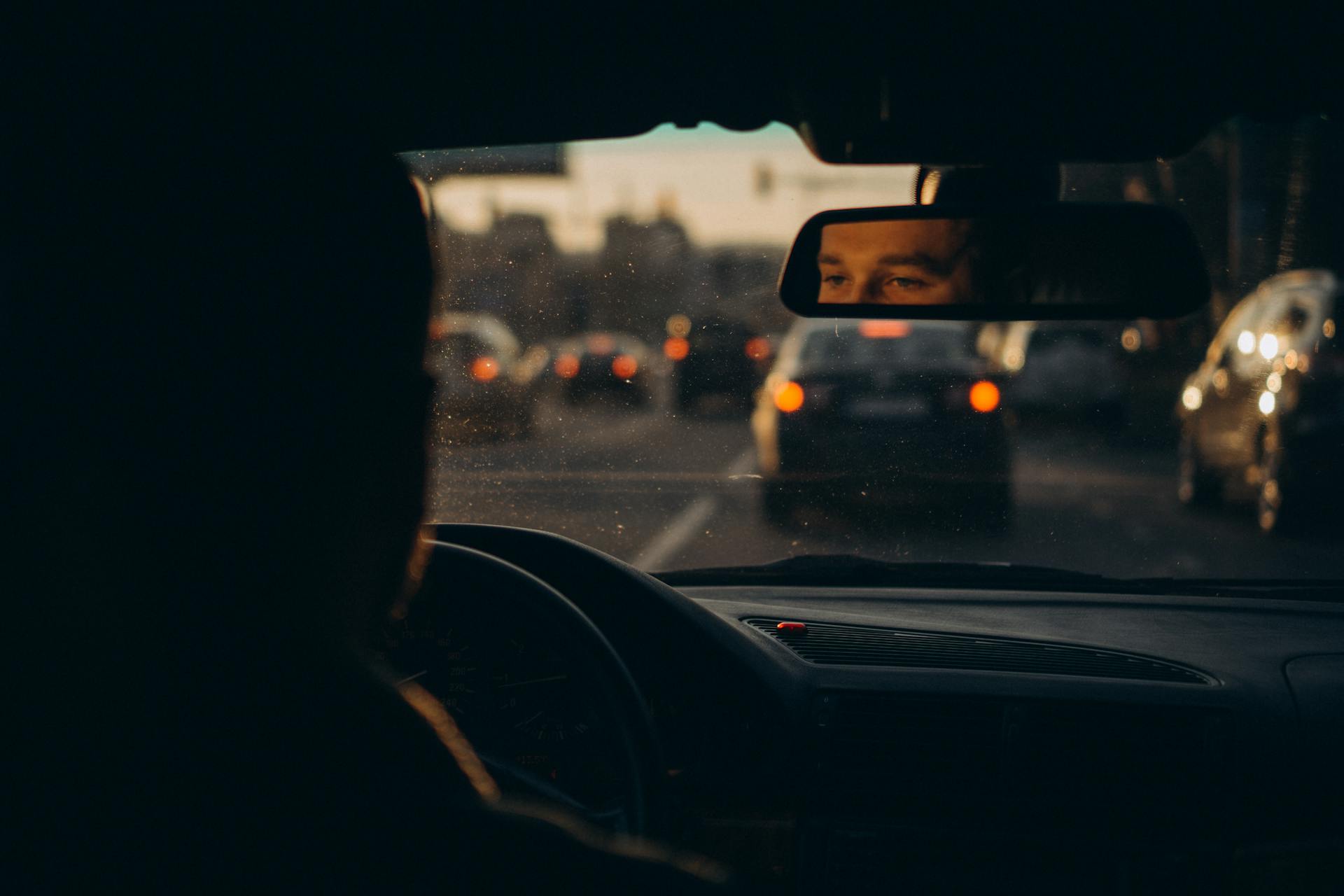 A man driving a car | Source: Pexels