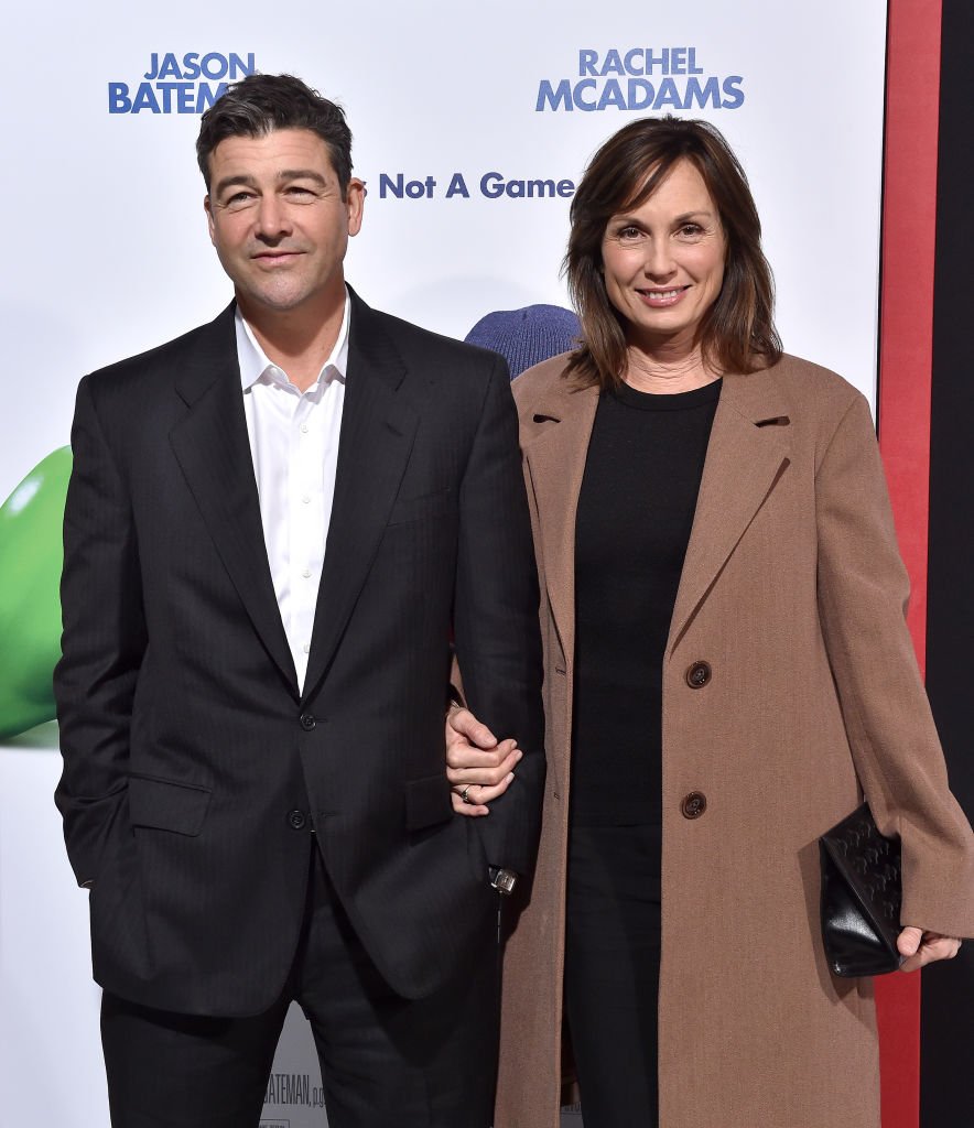 Actor Kyle Chandler and screenwriter Kathryn Chandler arrive at the Los Angeles premiere of 'Game Night' at TCL Chinese Theatre on February 21, 2018 | Photo: Getty Images