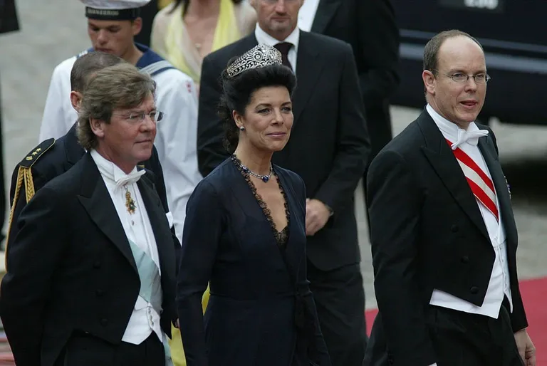 Albert de Monaco, sa soeur Caroline de Monaco et Ernst August de Hanovre | photo : Getty Images