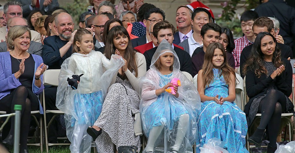 Matt Damon's family at the Massachusetts Institute of Technology's commencement in Cambridge, Mass. | Photo: Getty Images