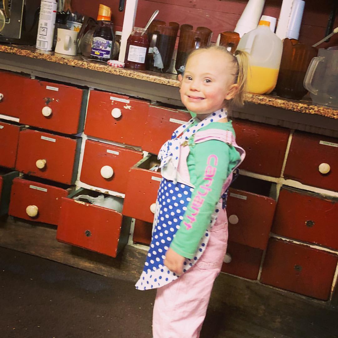 Joey Feek's daughter from a post dated January 6, 2018. | Source: Instagram/roryfeek