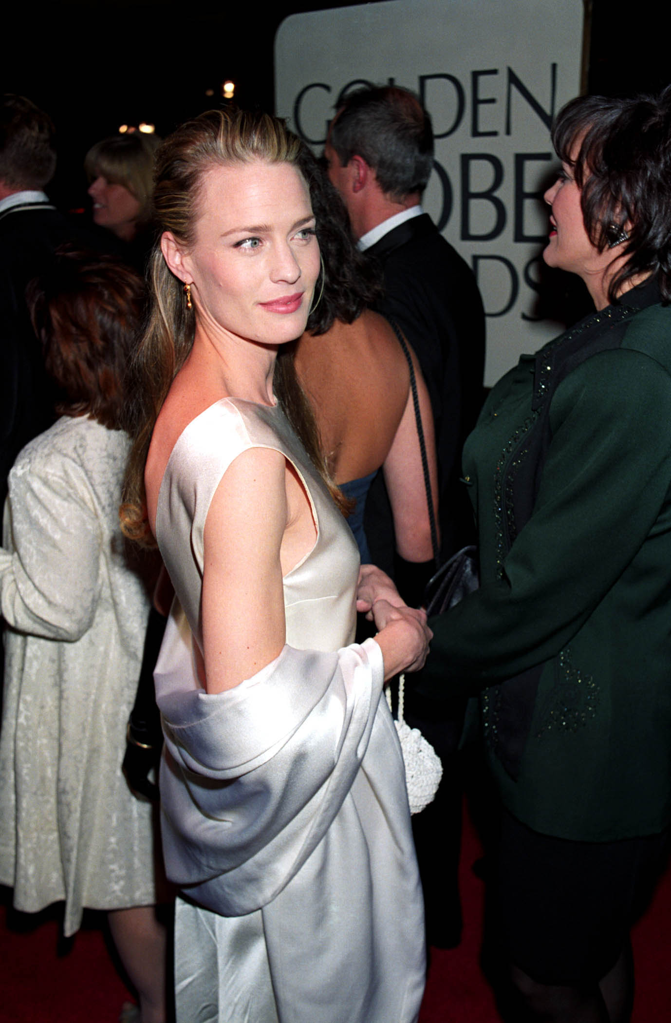 Robin Wright during the Golden Globe Awards in Los Angeles, California, on September 7, 1995. | Source: Getty Images