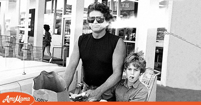 Actor Michael Landon and son Christopher Landon sighted on March 31, 1984 at Colony Market Food Store in Malibu, California. | Photo: Getty Images