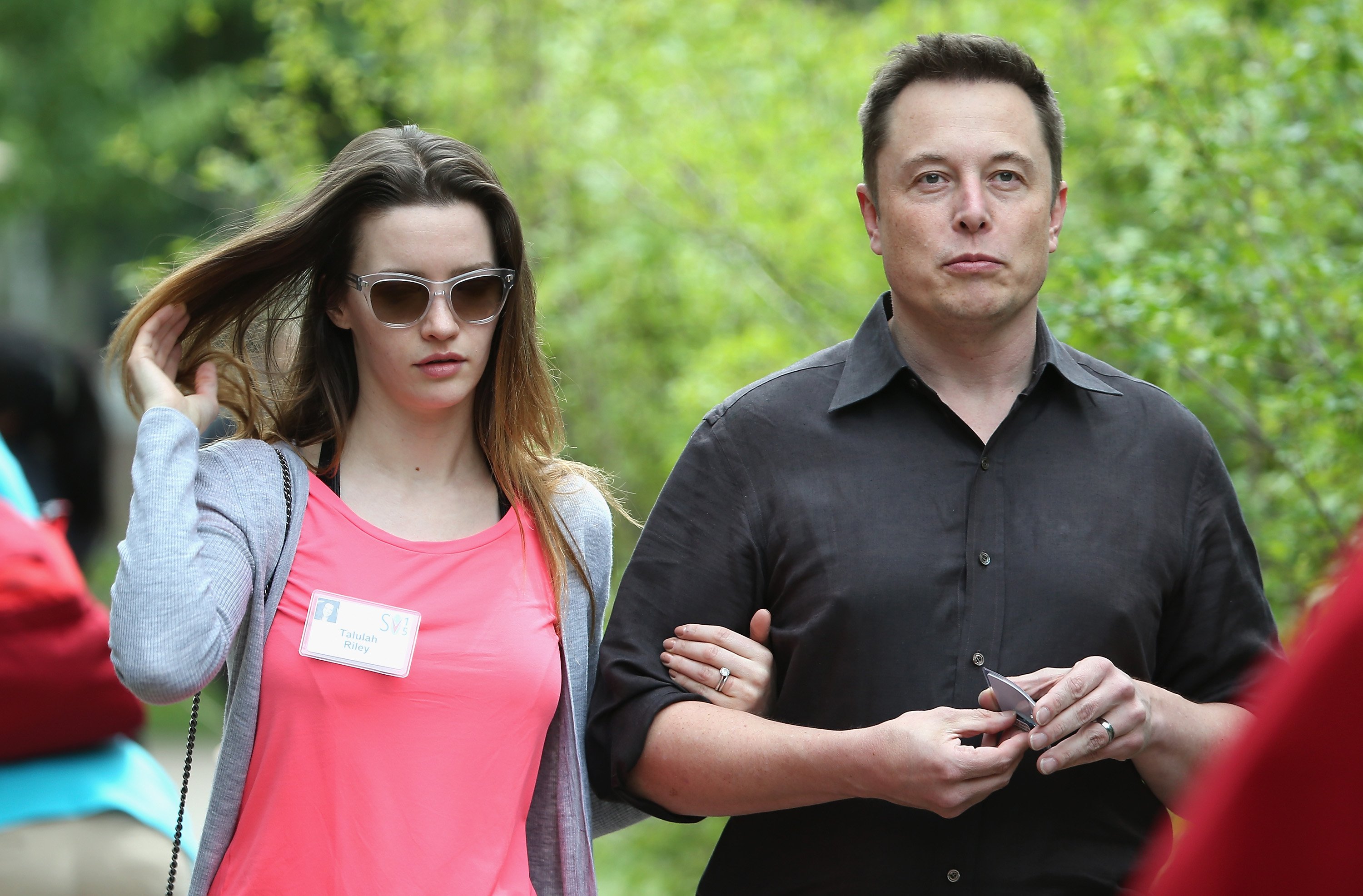 Elon Musk, CEO and CTO of SpaceX, CEO and product architect of Tesla Motors, and chairman of SolarCity, and his wife Talulah Riley attend the Allen & Company Sun Valley Conference on July 8, 2015 in Sun Valley, Idaho. | Source: Getty Images
