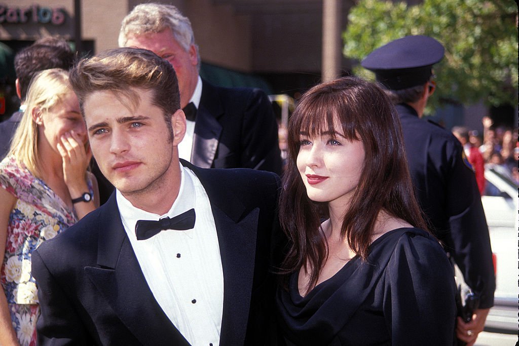 Jason Priestly and Shannen Doherty at the 1991 Emmy Awards on September 01, 1991 | Photo: Getty Images