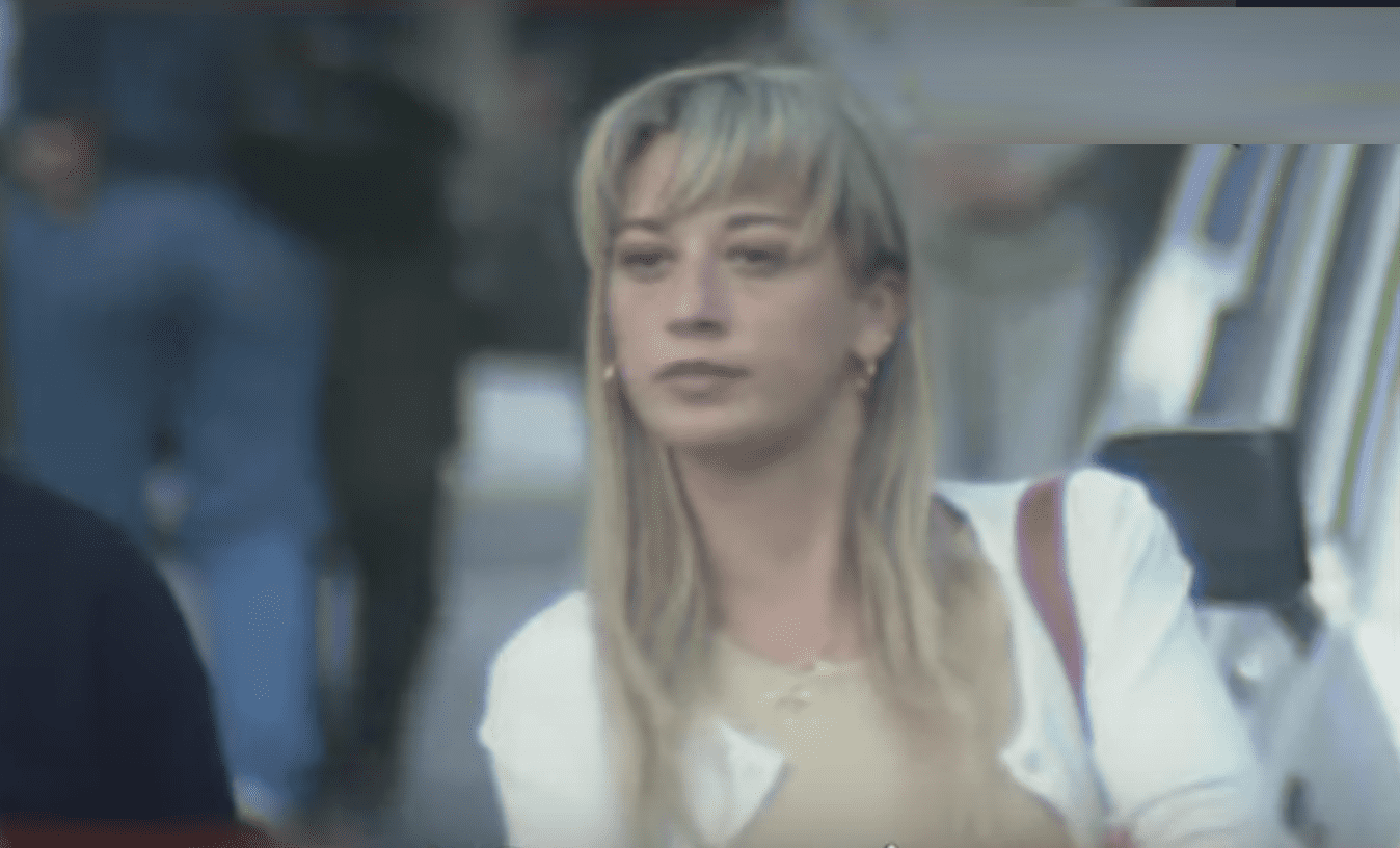 Belén Esteban filmada por paparazzi en 1997 || Fuente: YouTube/Mediaset España