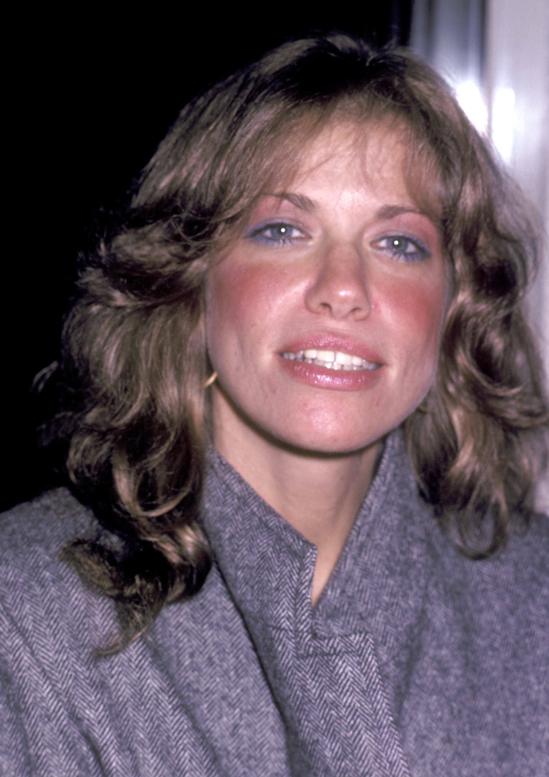 Carly Simon's mobility only got worse over time. In this photo, she attended the premiere of "Times Square" at the Ziegfeld Theater in New York City, New York, on October 14, 1980. | Source: Getty Images