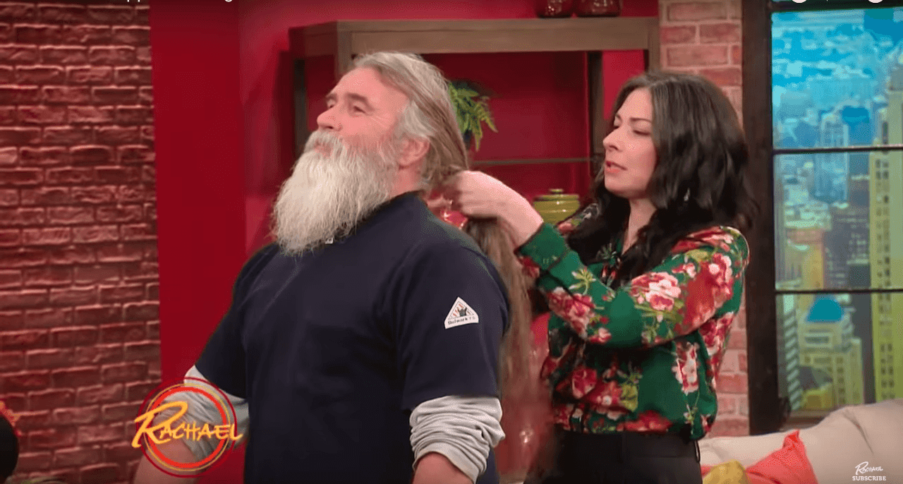 Source : YouTube/ Rachael Ray Show