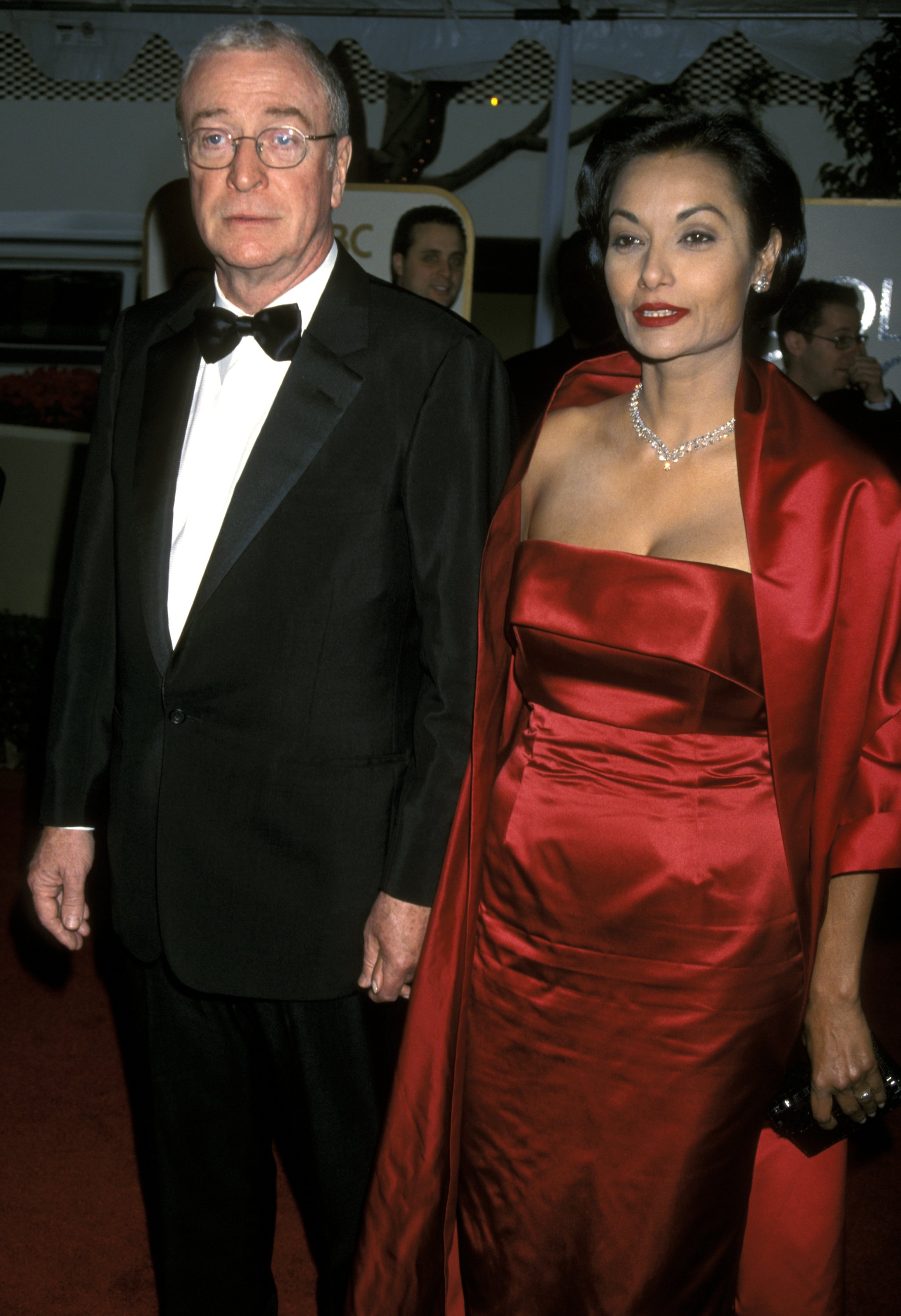 Michael Caine and Shakira Caine attend 56th Annual Golden Globe Awards on January 24, 1999 | Photo: Getty Images