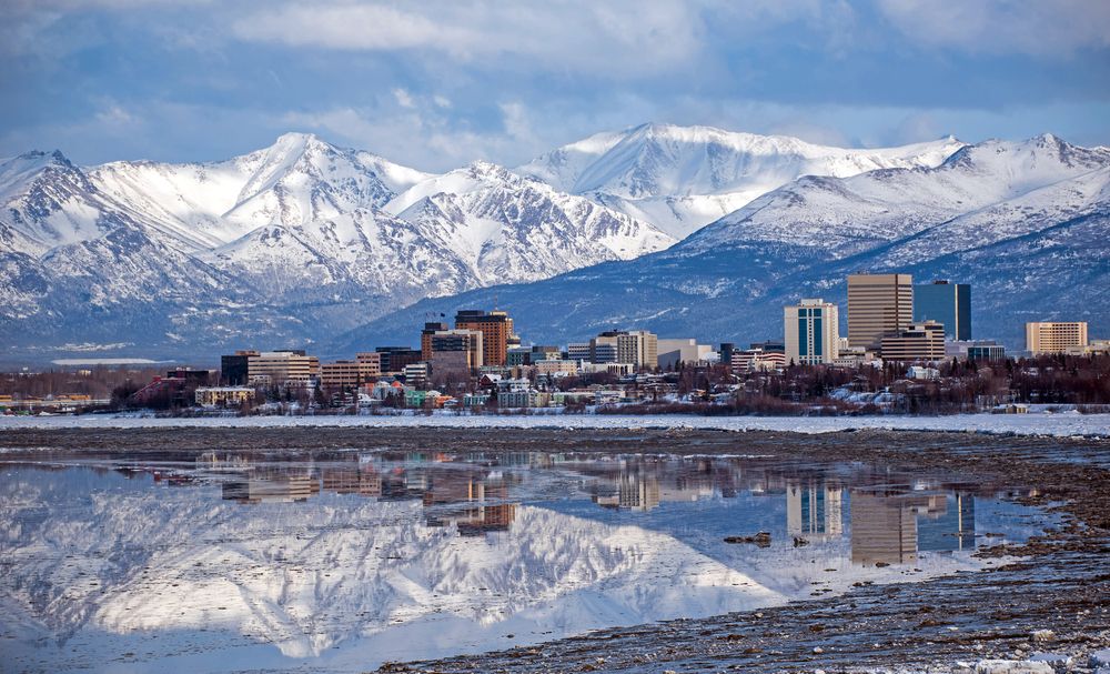 The city skyline of Alaska during day time. | Source: Shutterstock