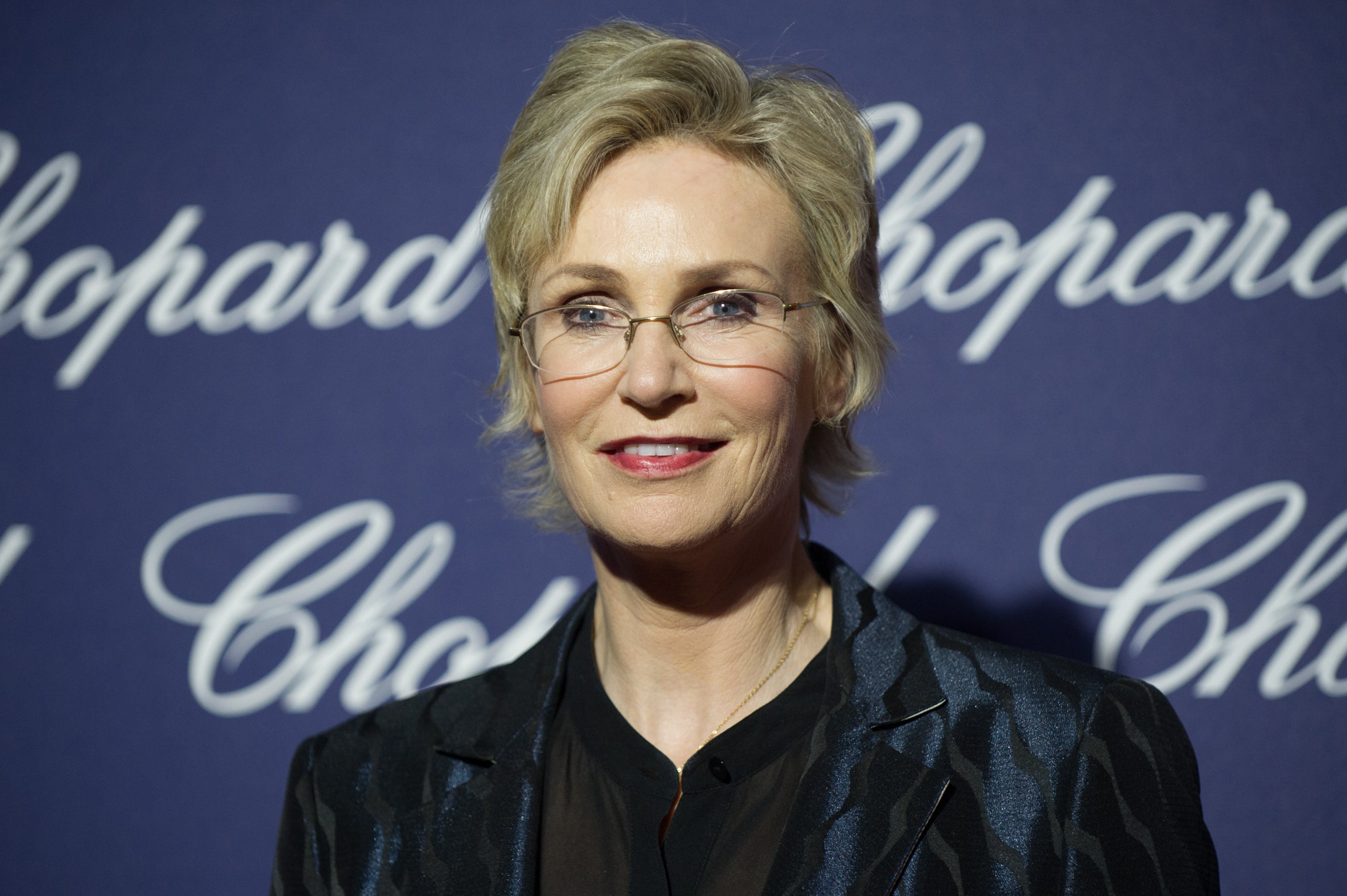 Jane Lynch attends the Annual Palm Springs International Film Festival Film Awards in California on Janaury 2, 2017 | Photo: Getty Images