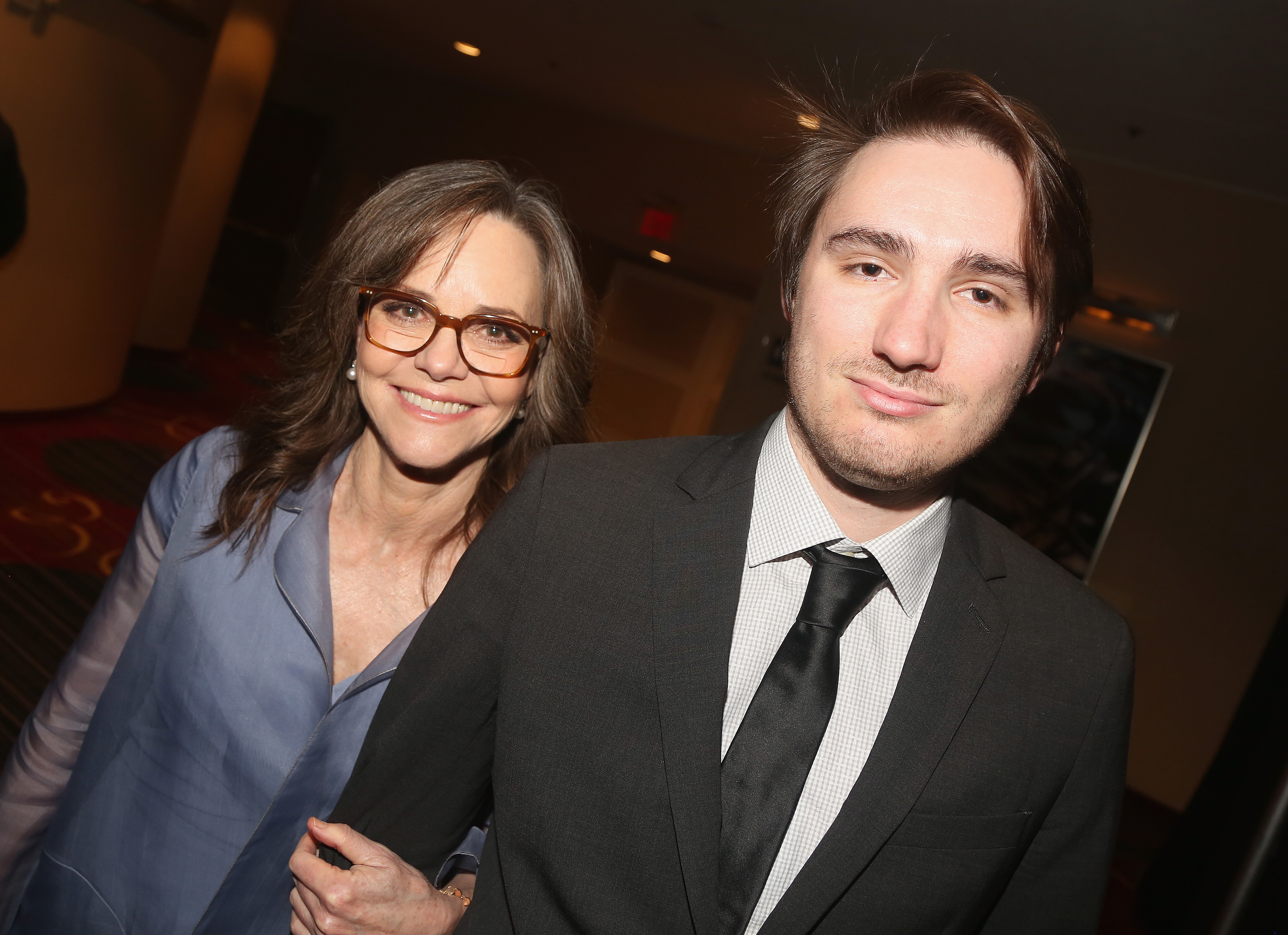 Sally Field and her son Samuel Greisman at the Actors Fund Gala honoring Danny DeVito and Field on May 8, 2017, in New York City | Source: Getty Images