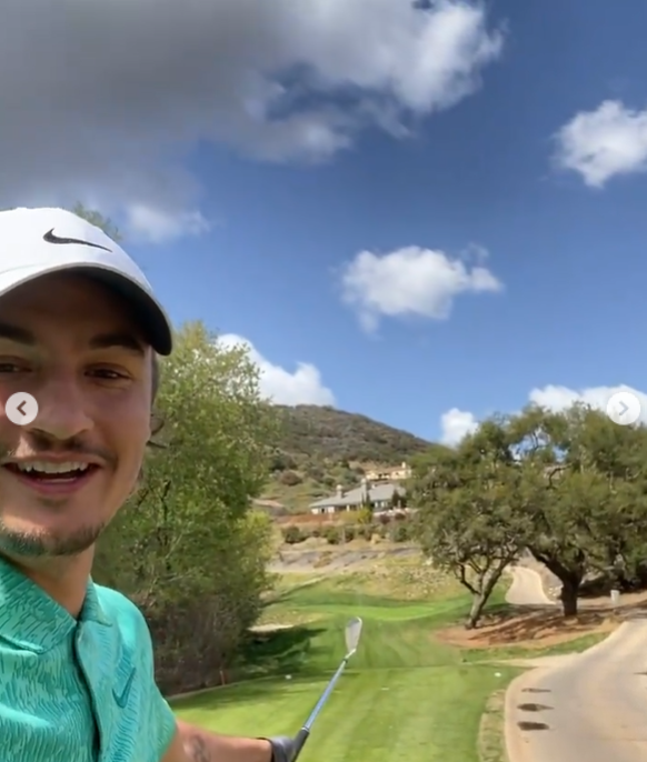 Brandon Thomas Lee at the Sherwood Country Club in Thousand Oaks, California, posted in March 2021 | Source: Instagram/brandonthomaslee