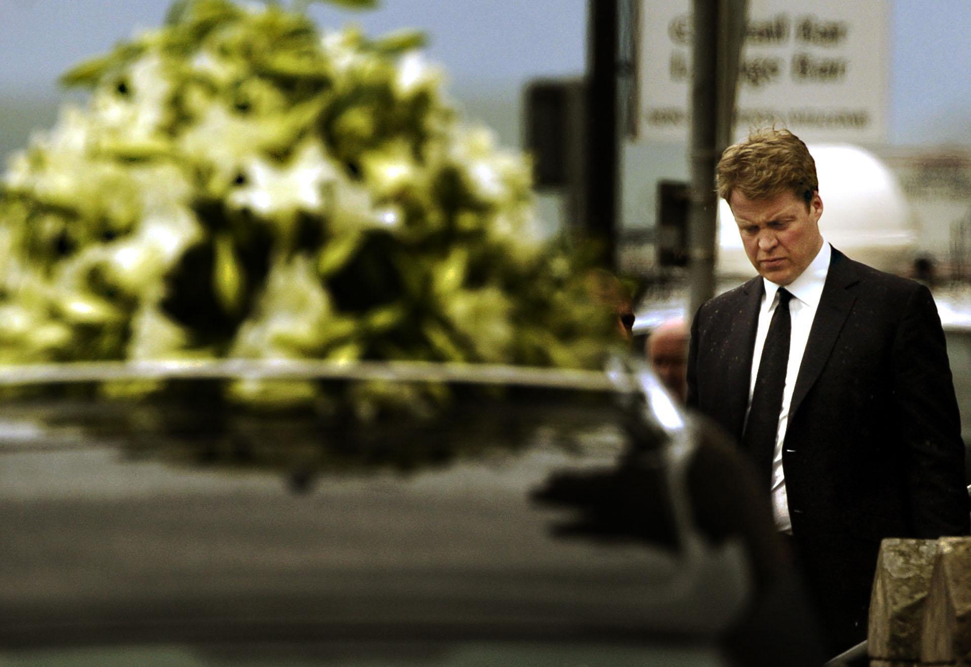 Earl Spencer at his sister, Princess Diana's funeral on September 6, 1997 | Source: Getty Images
