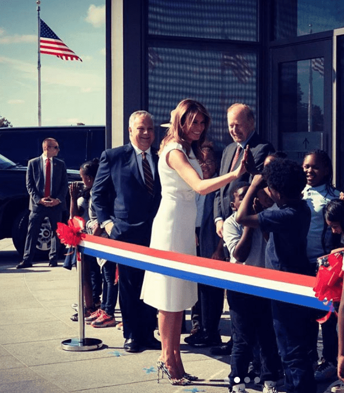 Melania Trump at the opening of the Washington Monument, greeting fourth graders from Amidon Bowen Elementary School, on September 19, in Washington. | Source: instagram.com/flotus