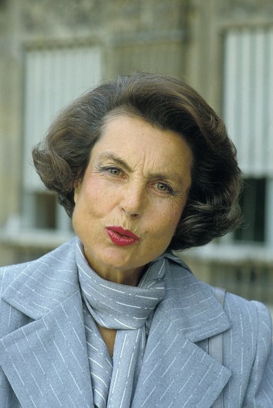 Portrait de Liliane Bettencourt le 29 juillet 1987 à Paris, France. | Photo : Getty Images Portrait de Liliane Bettencourt le 29 juillet 1987 à Paris, France. | Photo : Getty Images
