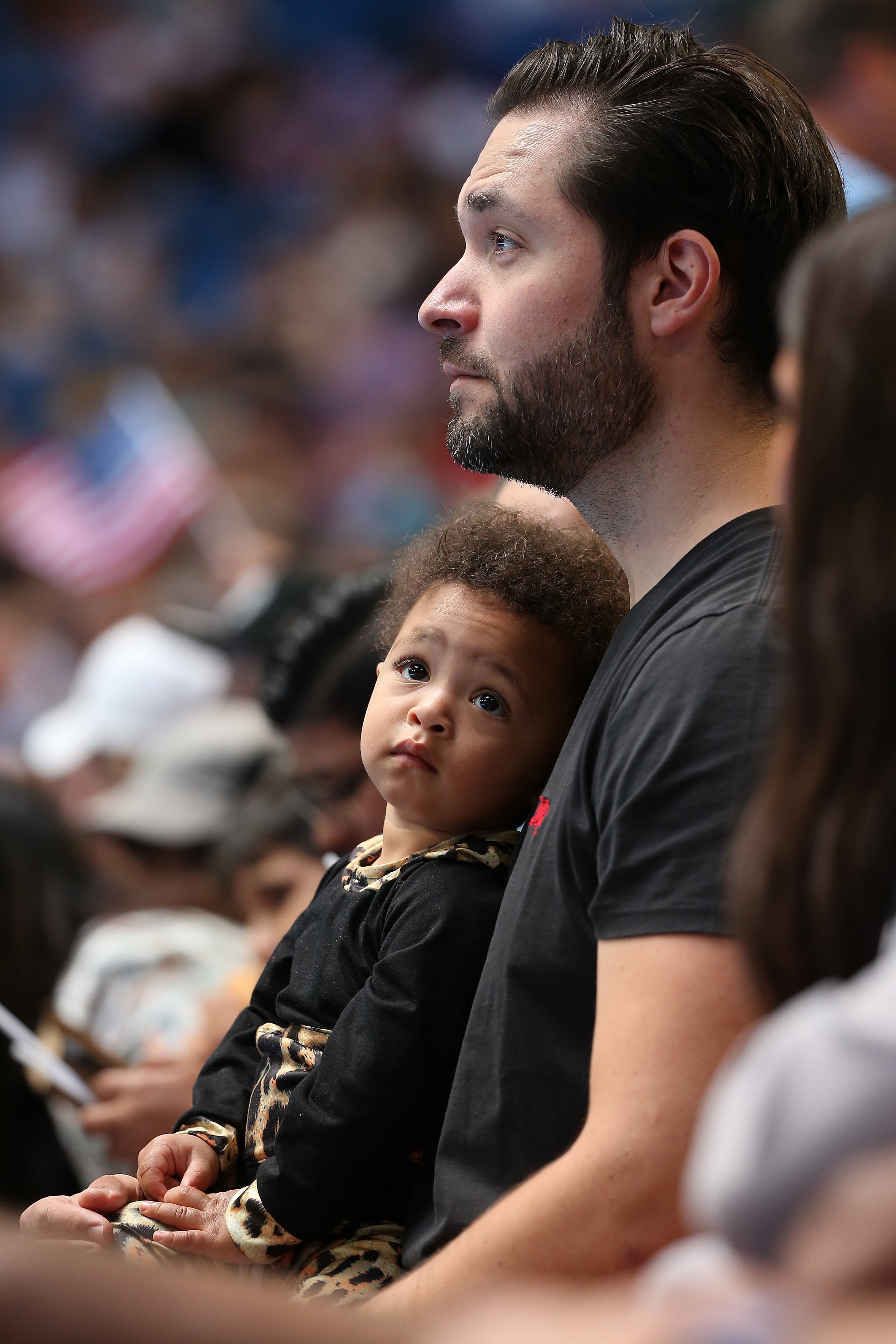 Alexis Ohanian and daughter Alexis Olympia Ohanian Jr. at the 2019 Hopman Cup at RAC Arena on January 03, 2019 | Photo: GettyImages