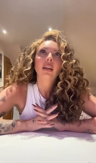 Jesy Nelson speaks candidly about the challenges of the past few months in a heartfelt post dated January 4, 2026. | Source: Instagram/jesynelson