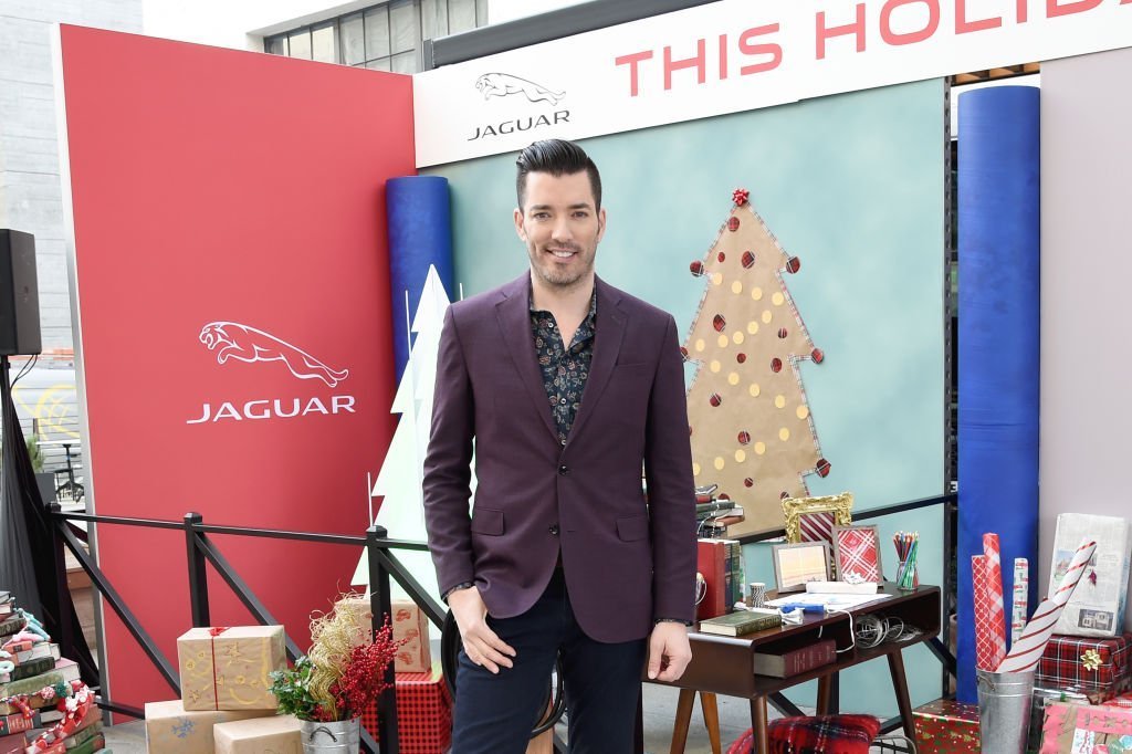 #UnwrapAJaguar, Jaguar and Jonathan Scott, Host of HGTV'S Property Brothers, Celebrate Sustainability This Holiday Season with 9 Ways to Make Your Holiday's More Eco-friendly at ROW DTLA | Photo: Getty Images
