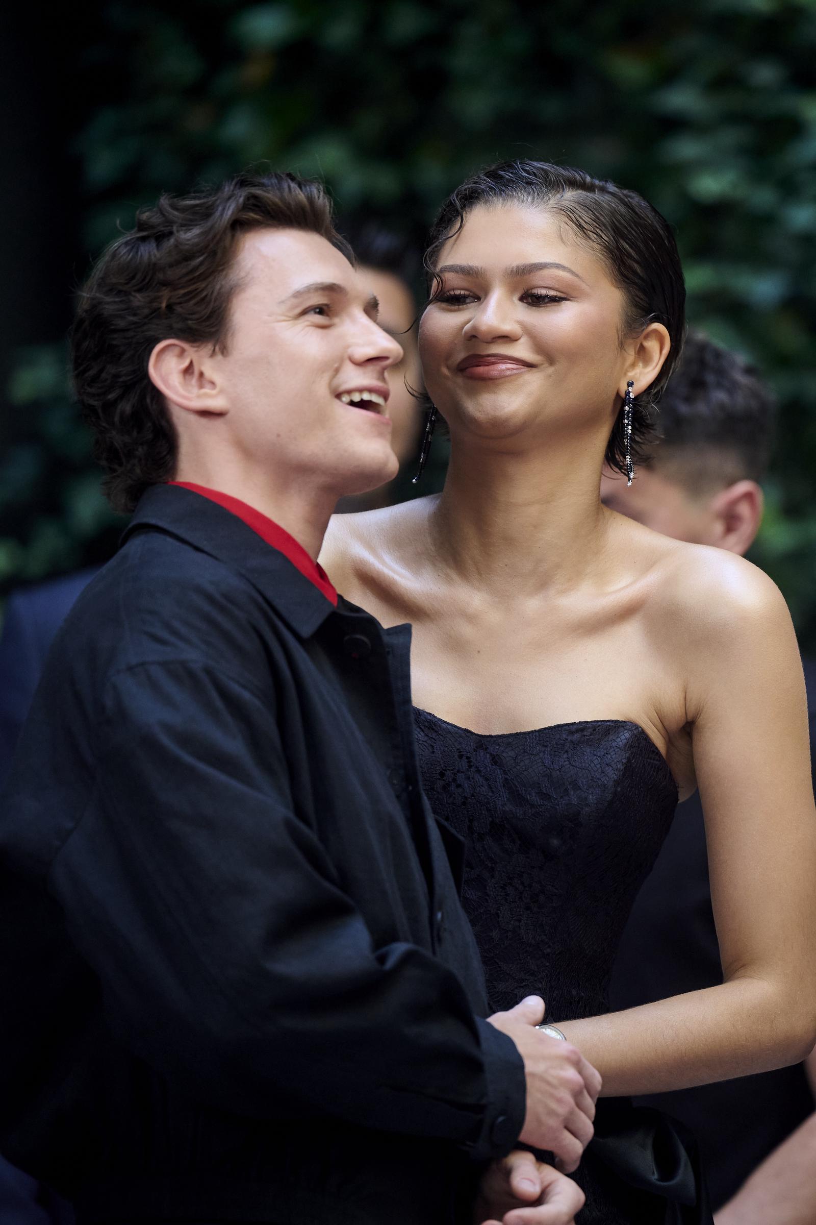 She looked at him often even while he was looking away. | Source: Getty Images