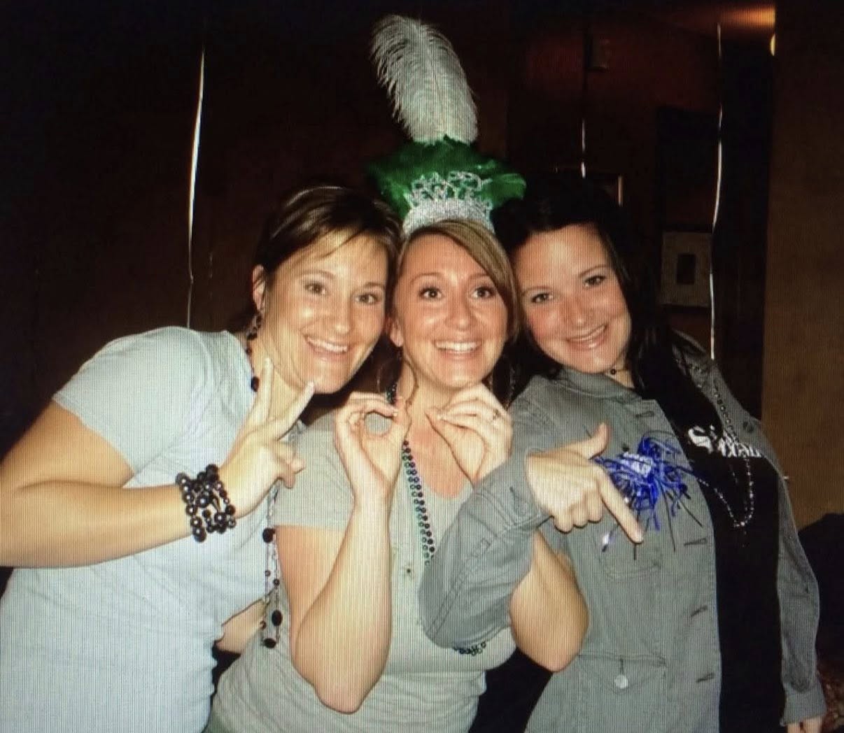 Spring Weems (center) with friends | Source: Facebook/brenna.reaves