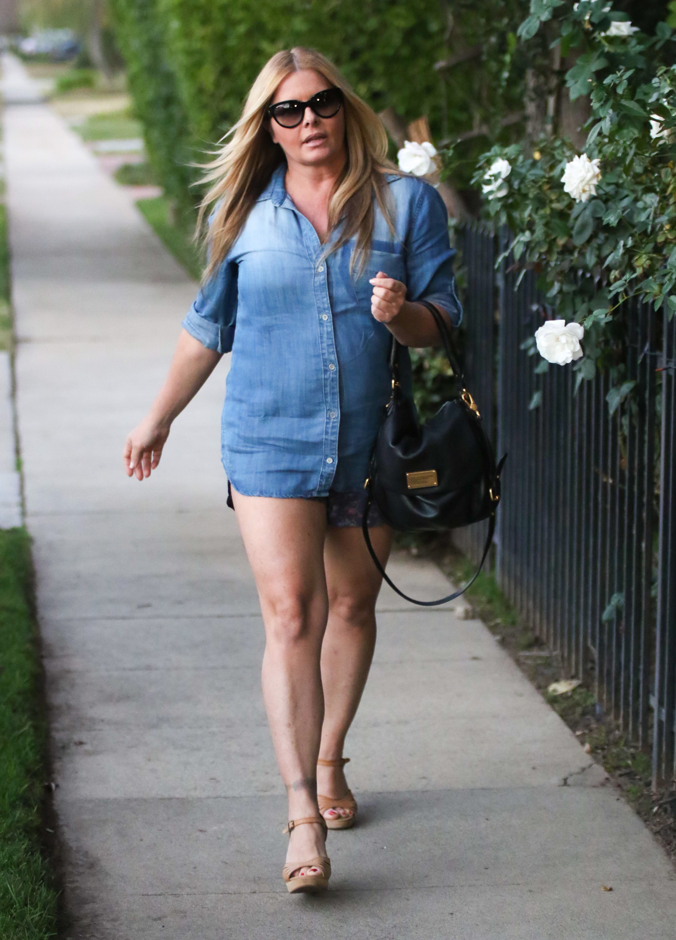 Nicole Eggert in Los Angeles on January 17, 2015. | Source: Getty Images