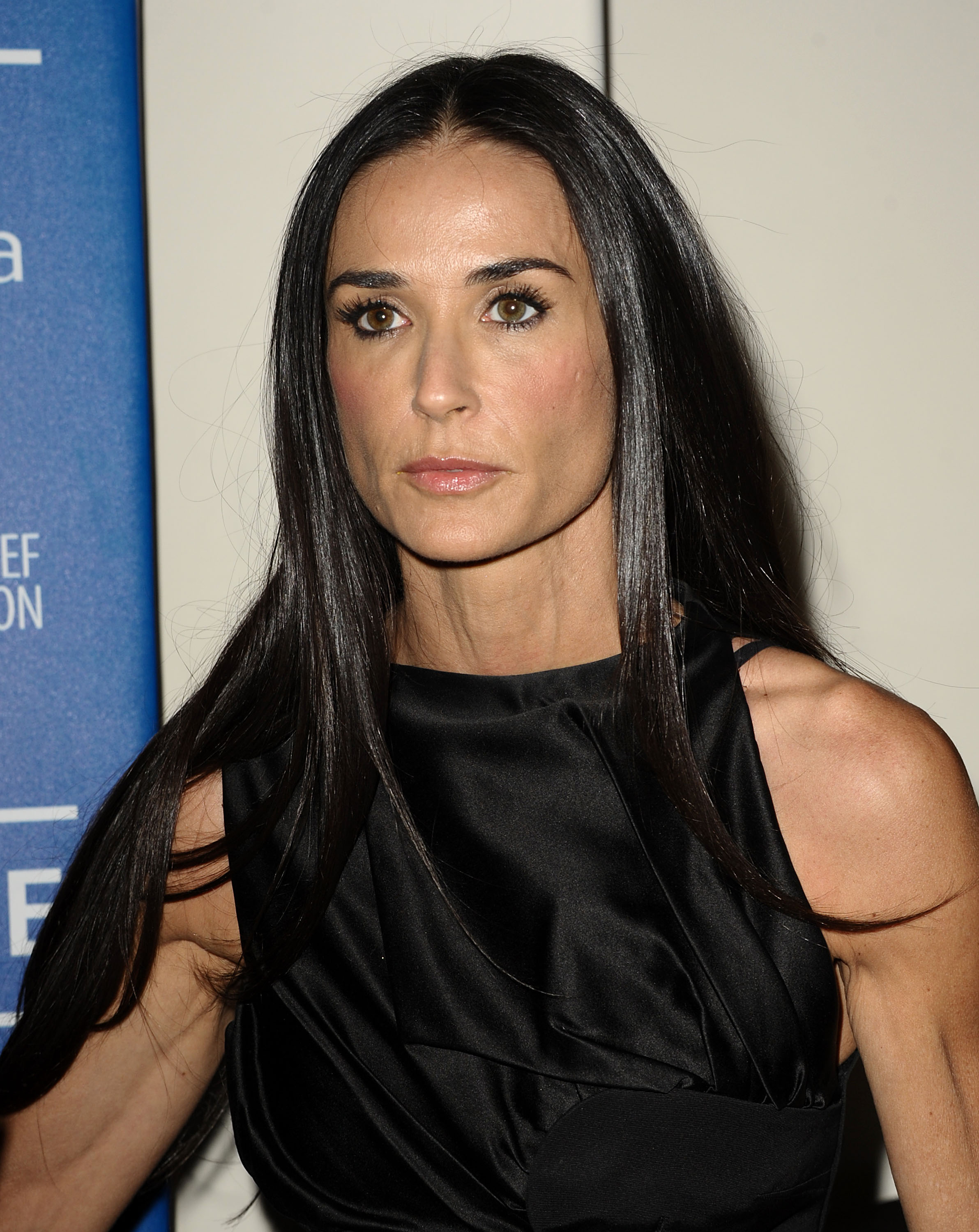 Demi Moore at the Cinema for Peace fundraiser for Haiti in Beverly Hills, California on January 14, 2012 | Source: Getty Images