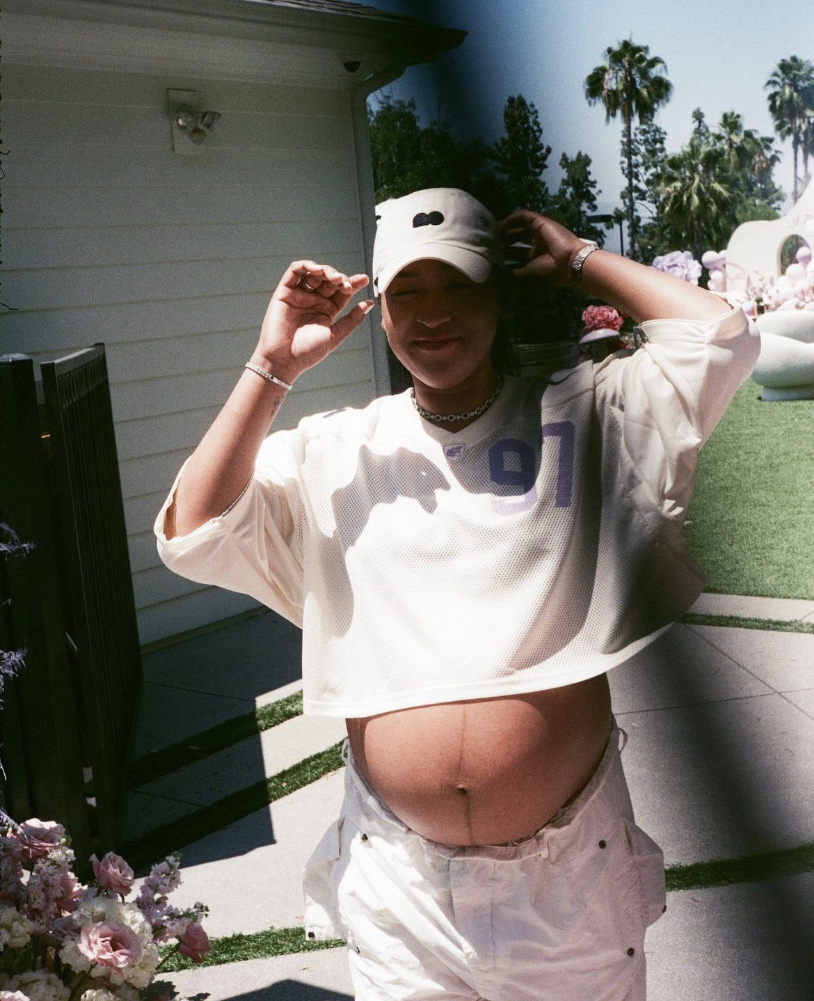 Naomi Osaka when she was pregnant with her daughter, posted on June 2, 2023. | Source: Facebook/Naomi Osaka 大坂なおみ