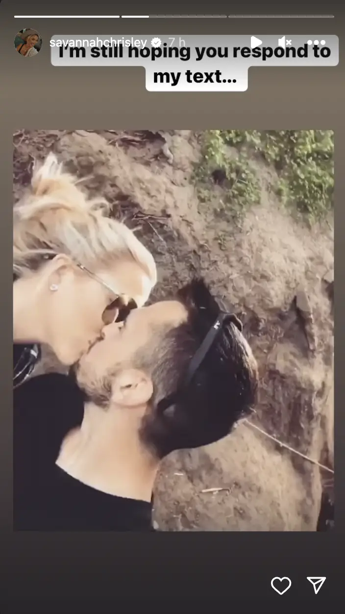Savannah Chrisley and Nic Kerdiles kissing, dated September 23, 2023 | Source: Instagram/savannahchrisley