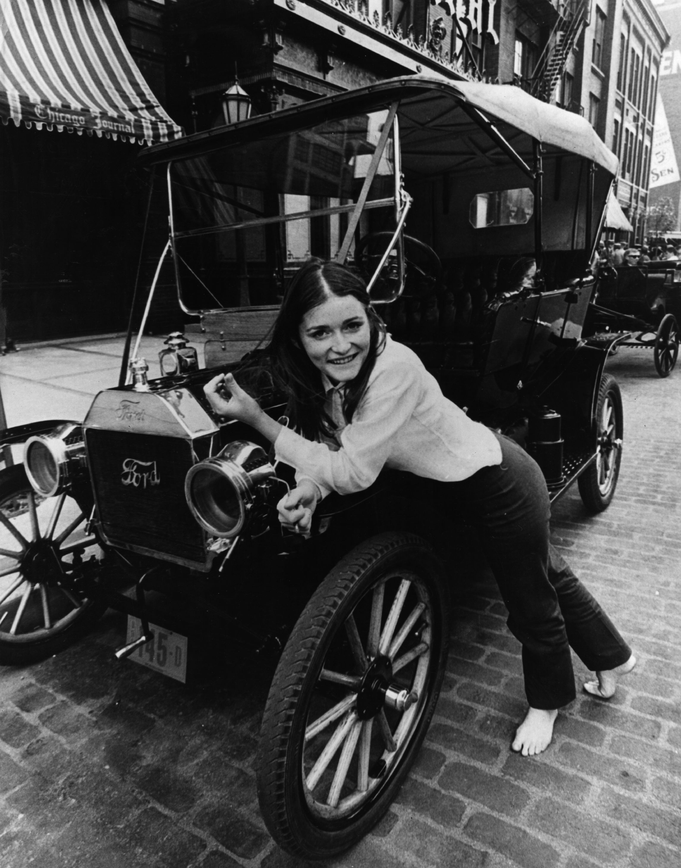 The actress on the set of "Gaily, Gaily" in 1969. | Source: Getty Images