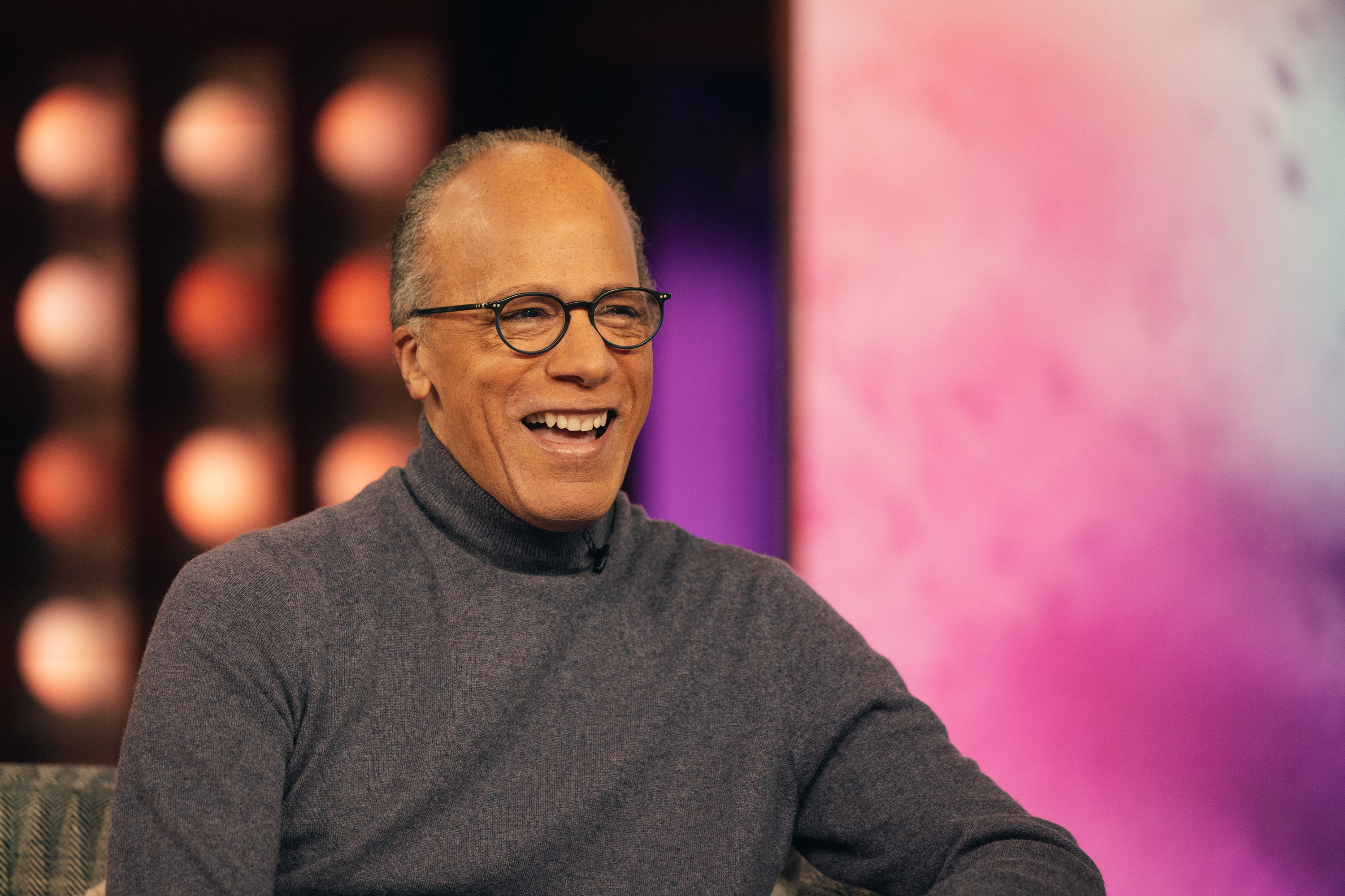 Lester Holt on "The Kelly Clarkson Show," on February 1, 2024 | Source: Getty Images