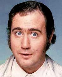 A portrait picture of Andy Kaufman. | Source: Wikipedia.