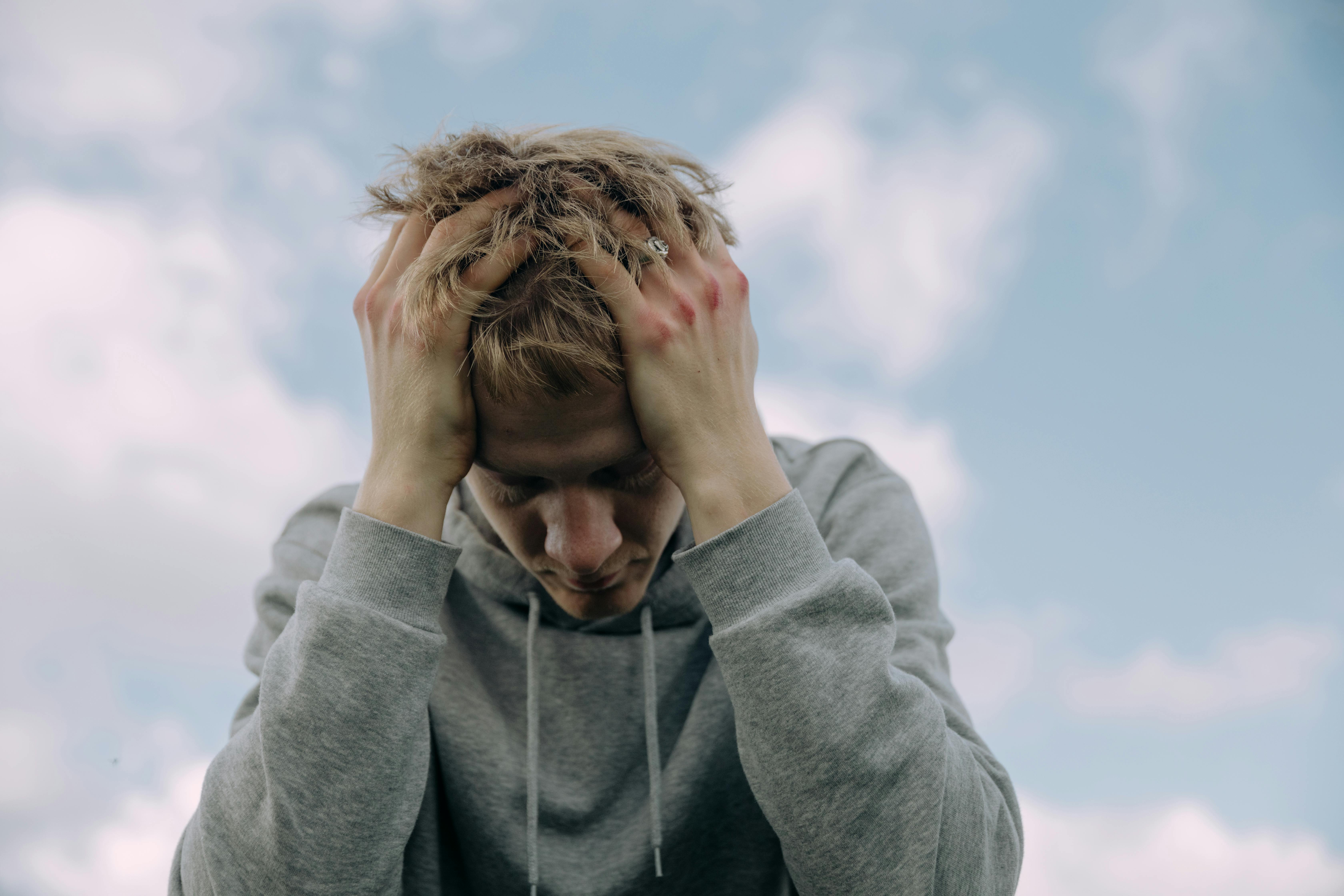 A shocked man | Source: Pexels