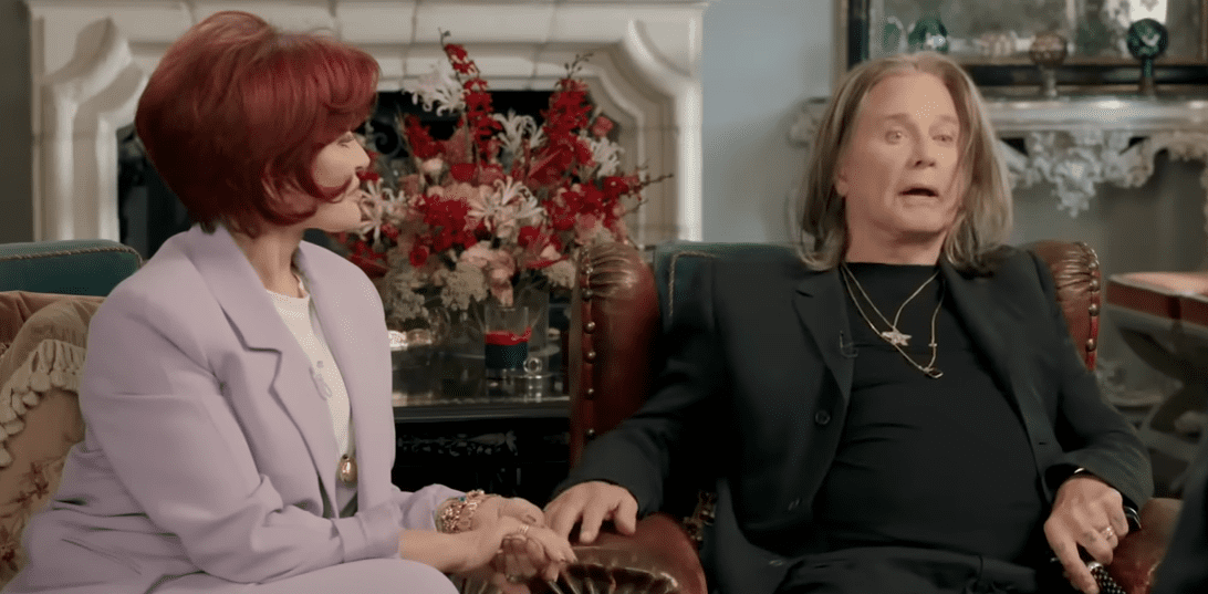 Sharon Osbourne and Ozzy Ozbourne talk about moving back to England, September 7, 2022 | Source: www.youtube.com/@GMA