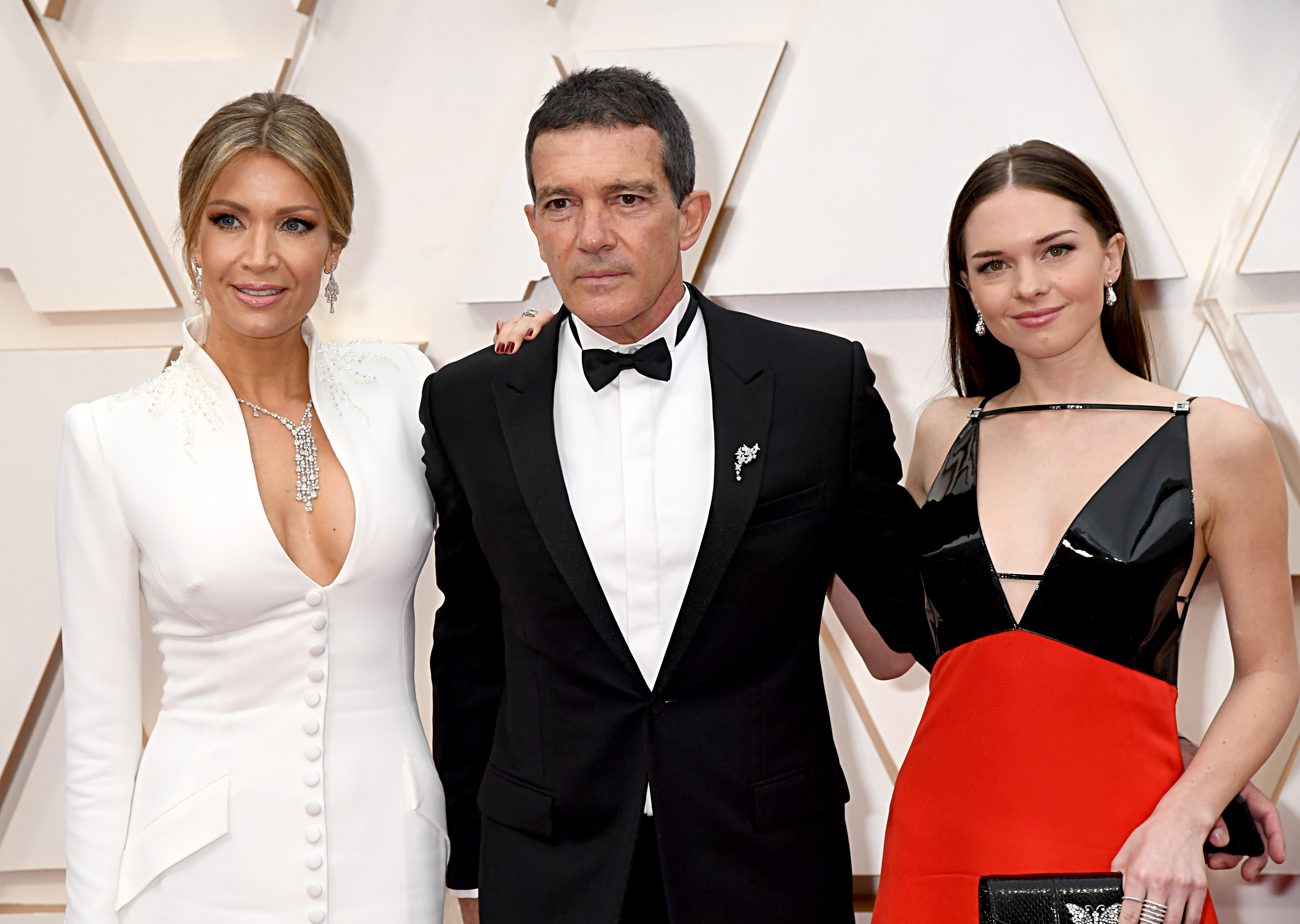 Nicole Kimpel, Antonio Banderas, and Stella Banderas in Hollywood, California on February 09, 2020 | Source: Getty Images