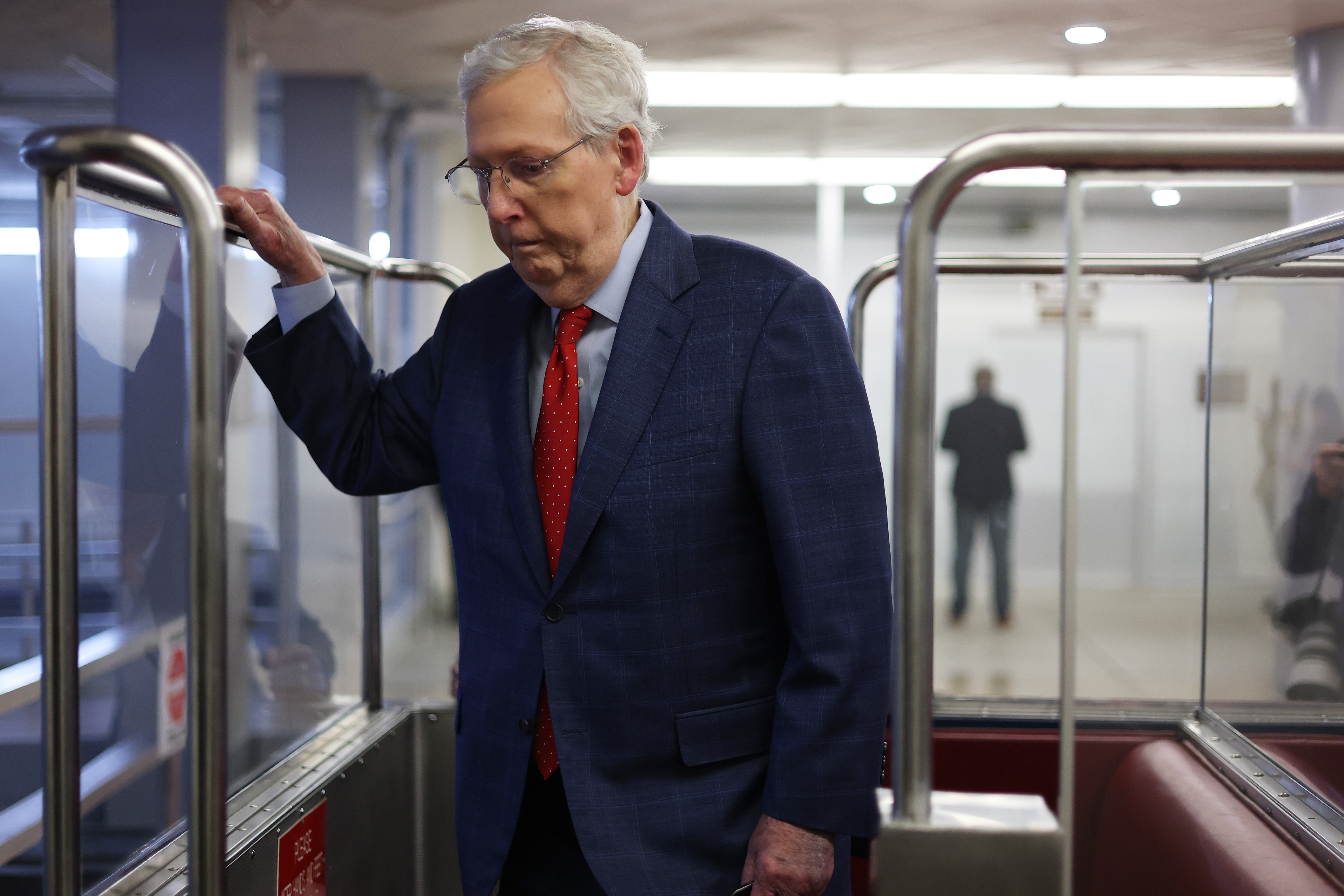Senator Mitch McConnell rides the subway after a vote at the U.S. Capitol in Washington, D.C., on January 13, 2025 | Source: Getty Images