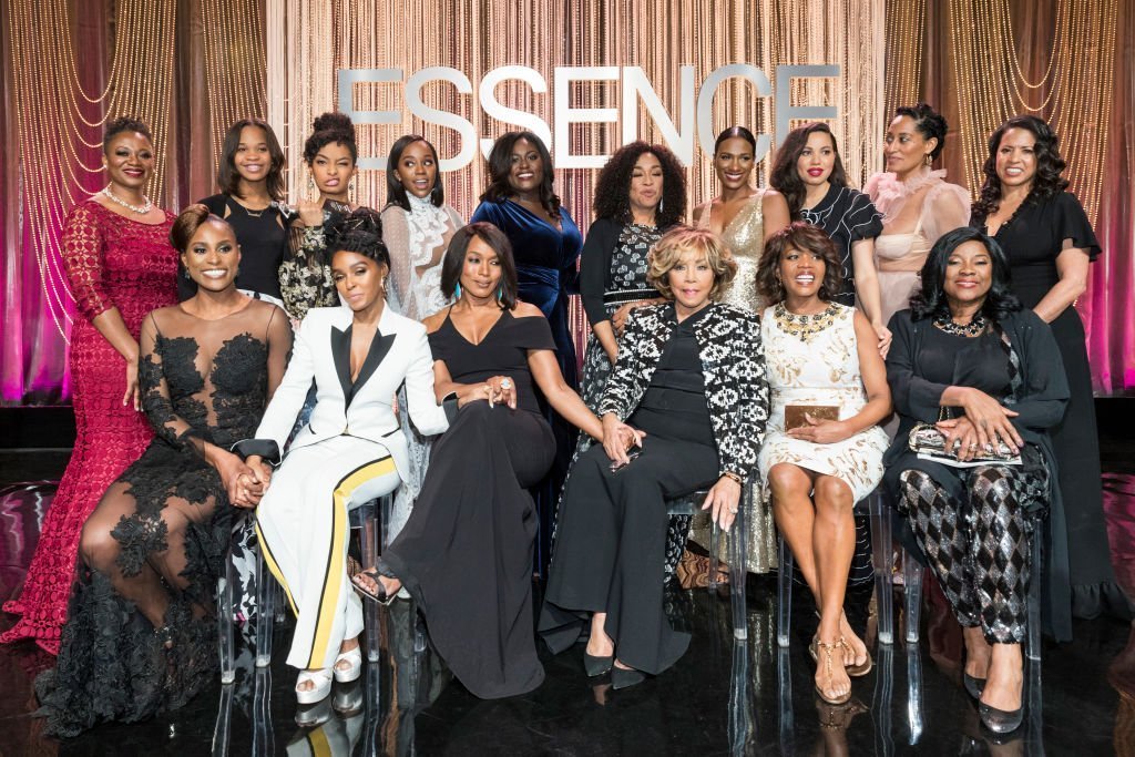 Diahann Carroll (seated third from right) in the company of a league of Black women celebrated at the Essence Black Women in Hollywood Awards in February 2017. | Photo: Getty Images 
