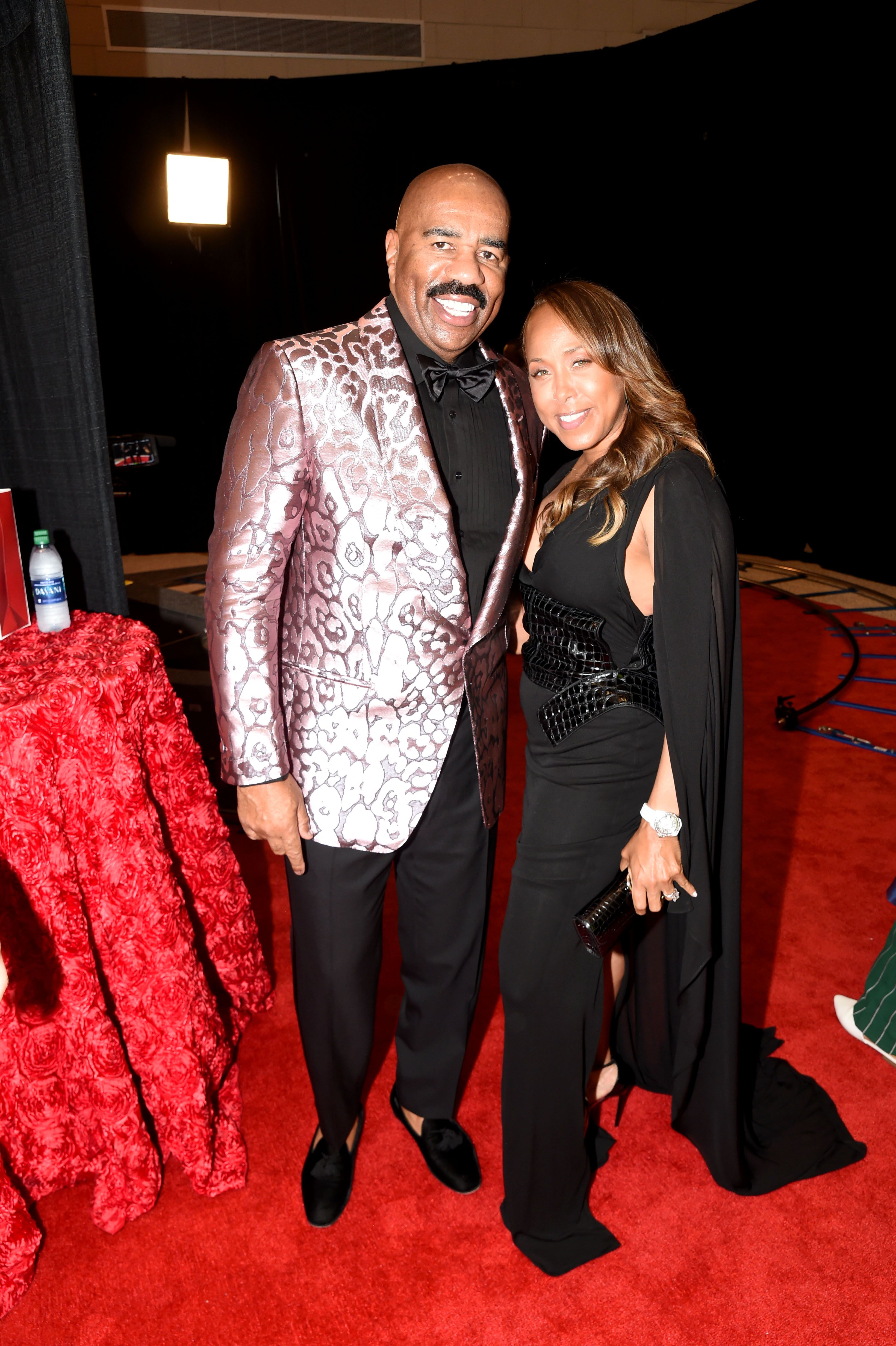 Steve and Marjorie Harvey backstage at the "Steve Harvey Show" in 2019/ Source: Getty Images