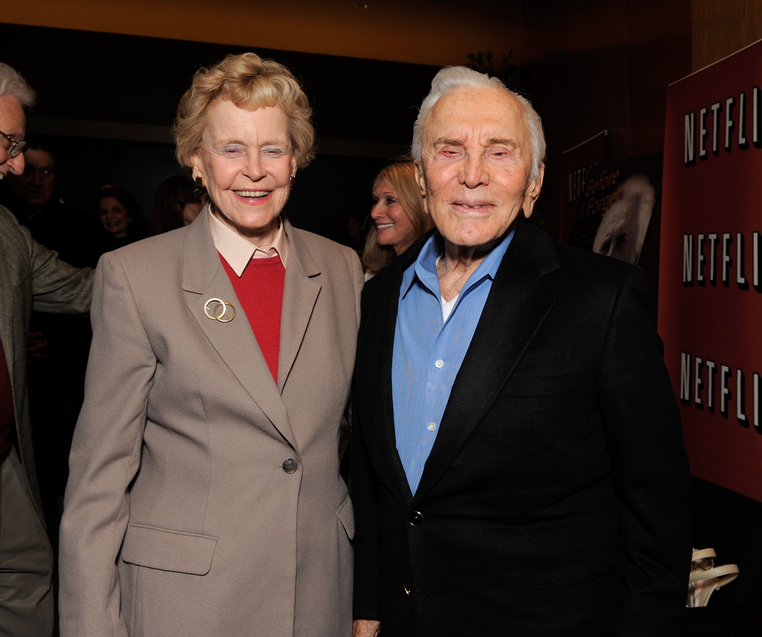 Kirk Douglas and his wife Anne Buydens| Photo: Getty Images